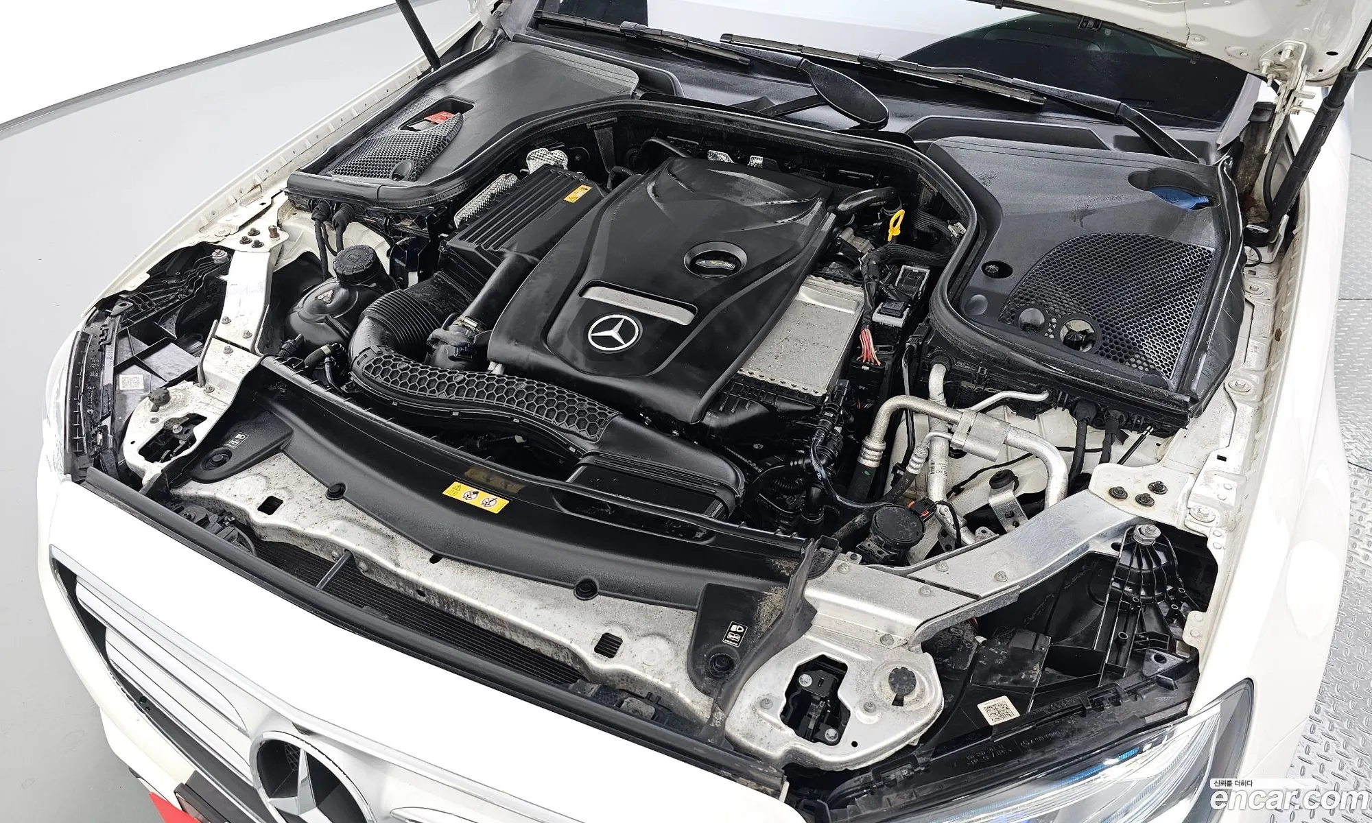 Mercedes-Benz E-Klasse V W213 S213 C238 E300 4Matic Avant Garde 2018 - фотография 18714957
