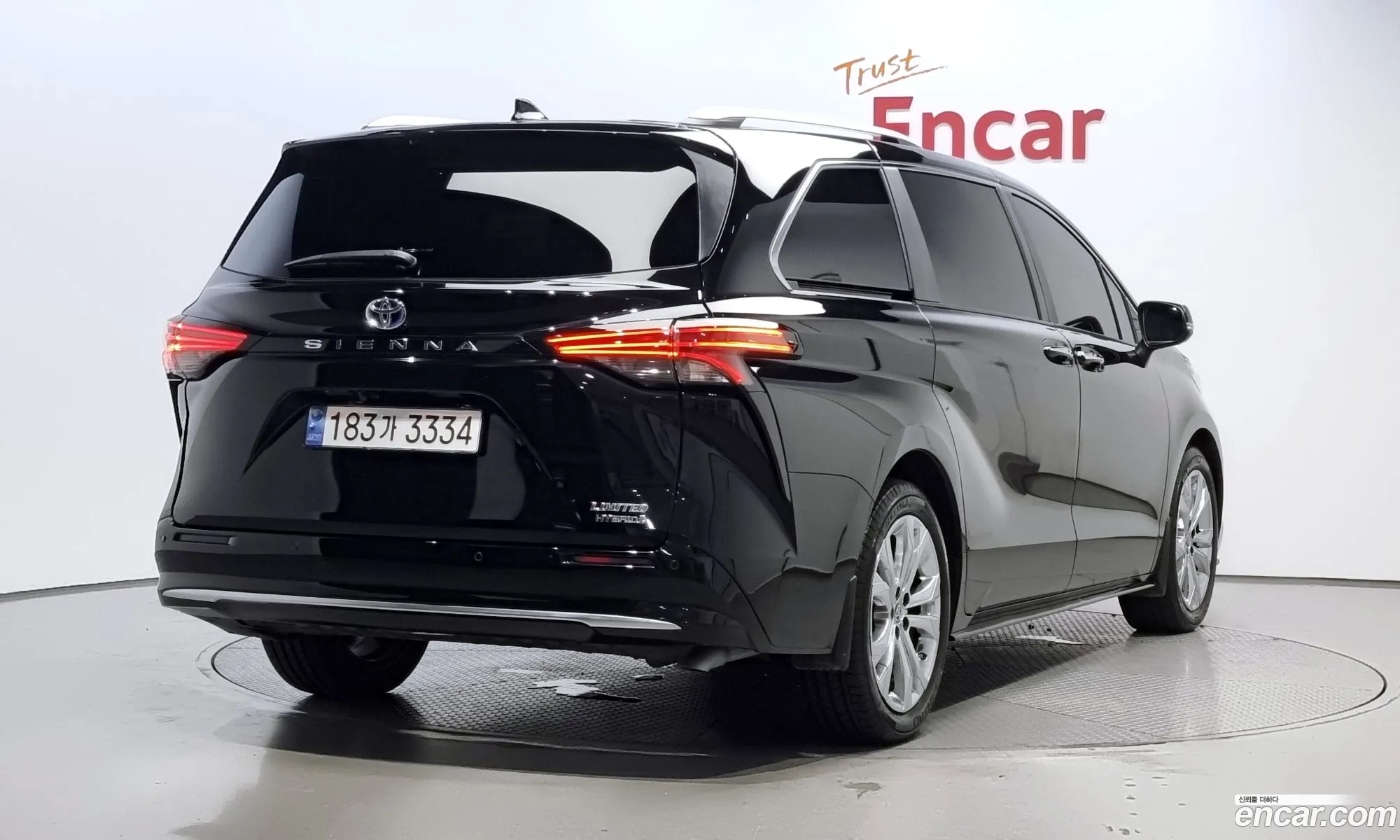 Toyota Sienna 25 Hybrid 2Wd 2023 - фотография 14836810