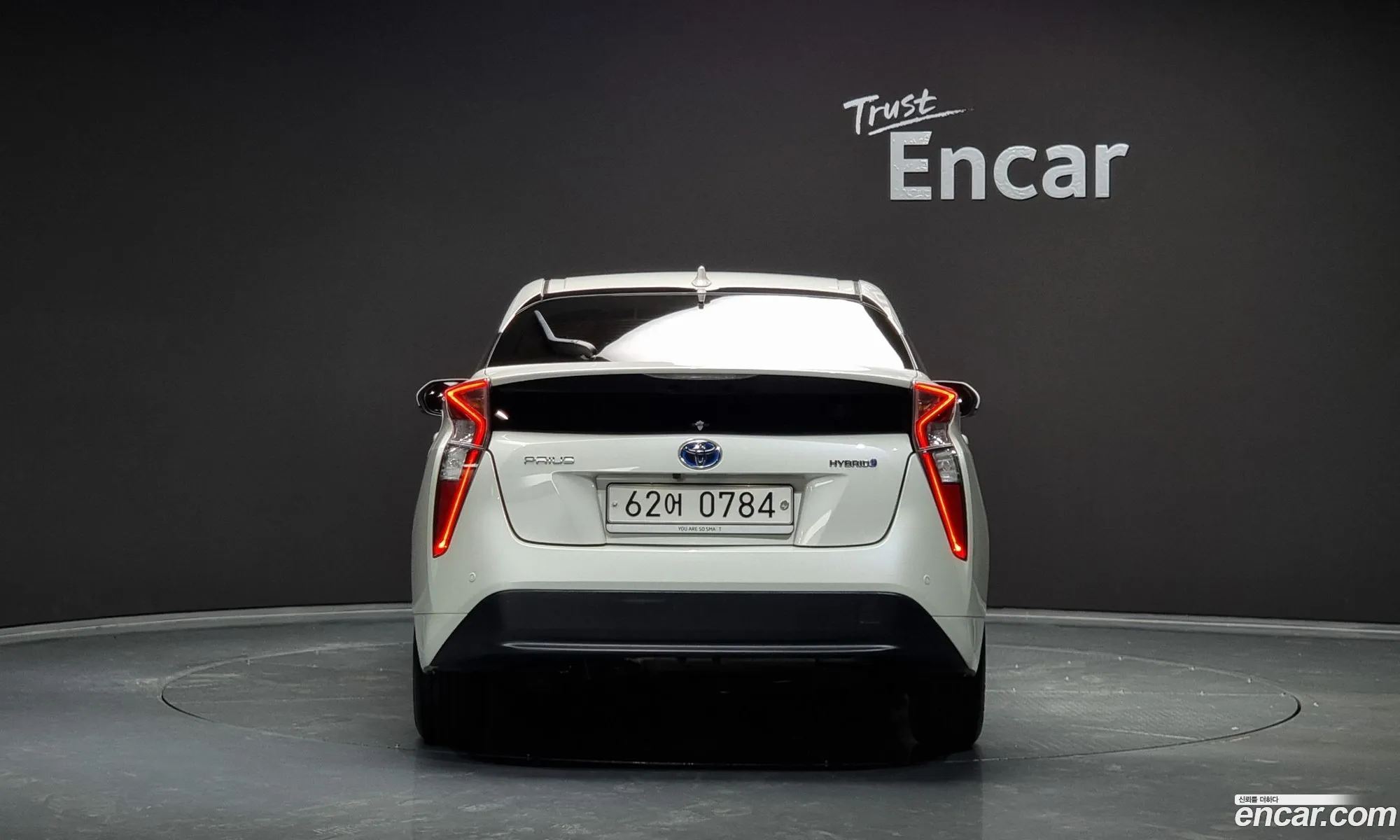 Toyota Prius Iv Xw50 18E 2016 - фотография 14836848