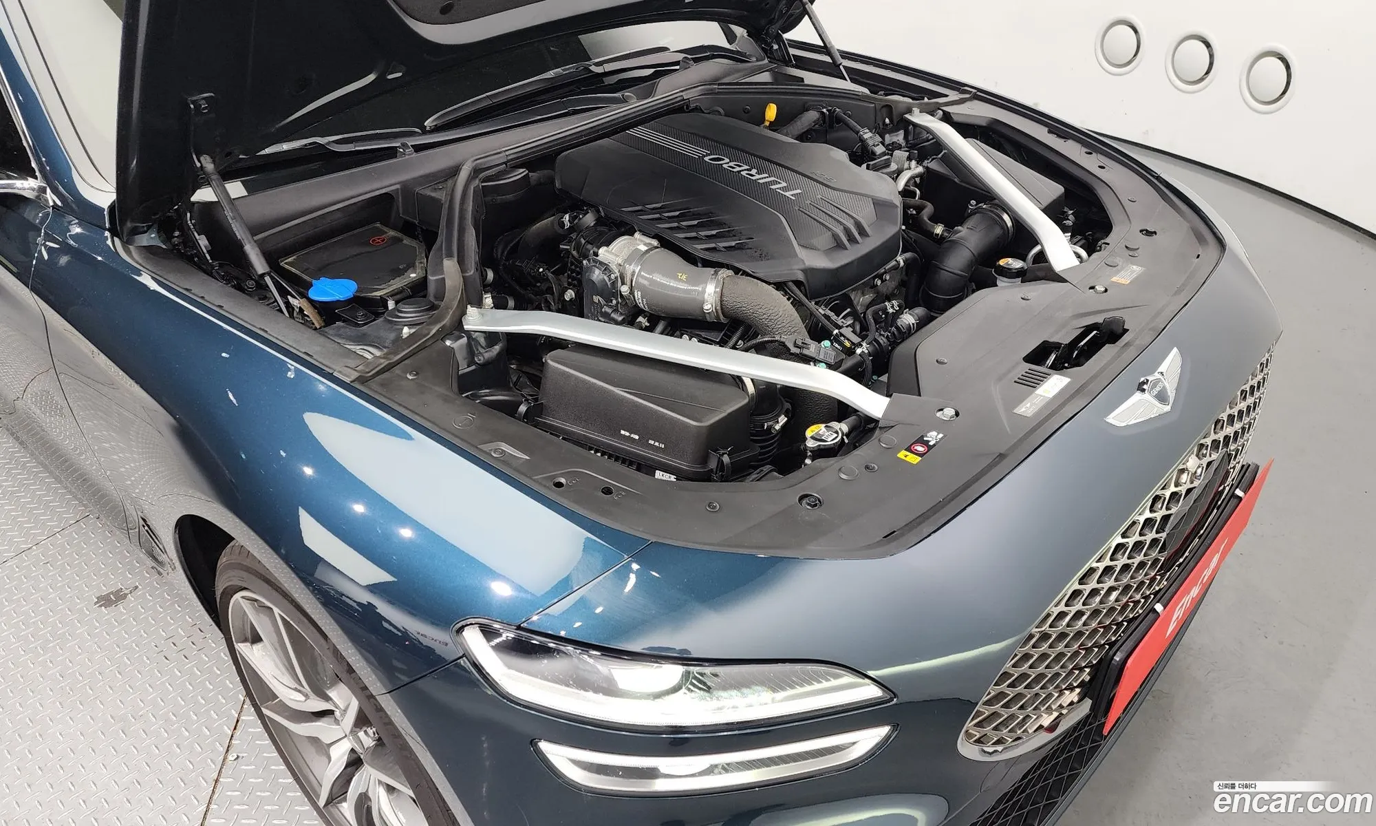 Genesis G70 Gasoline 33T 4Wd 2022 - фотография 1358852