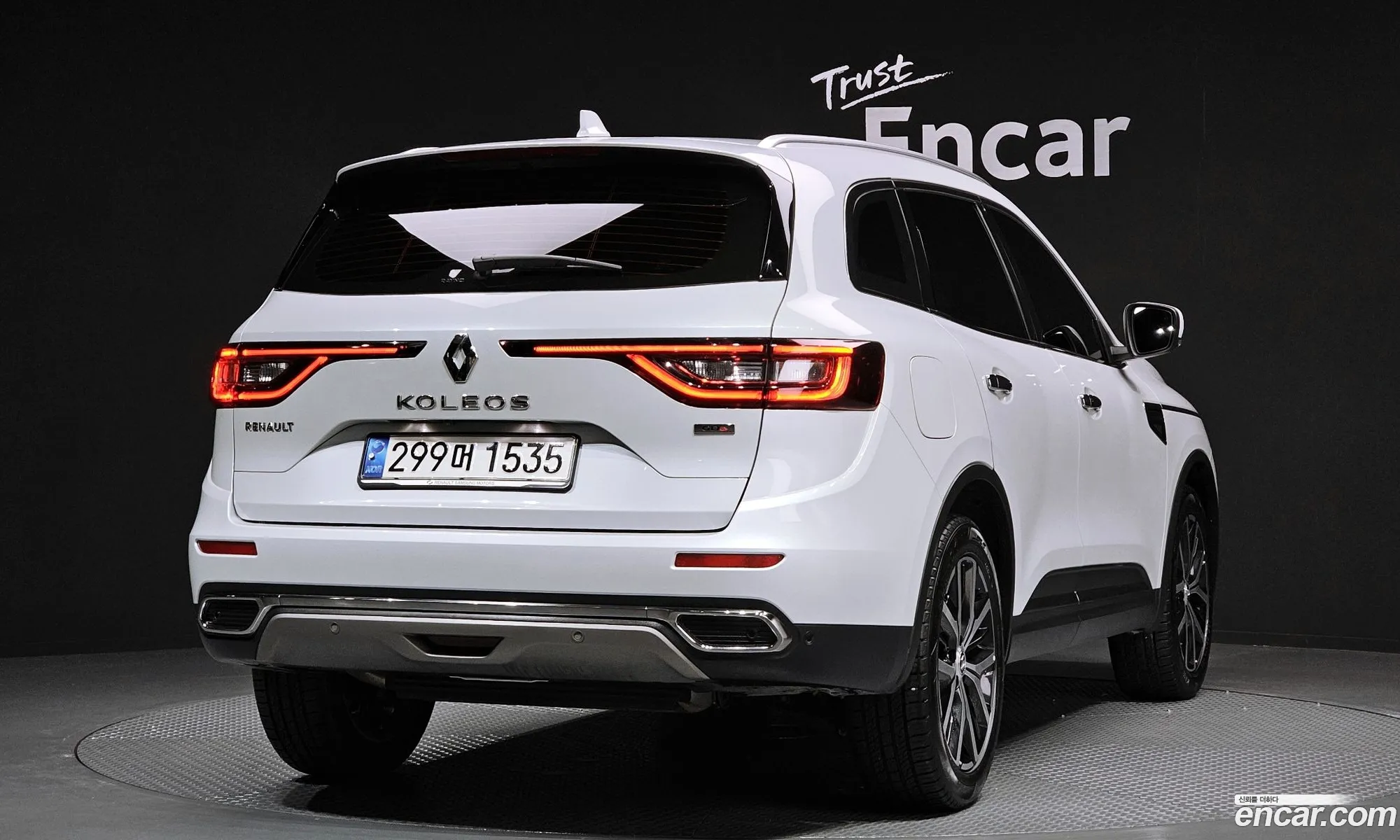Renault Samsung Qm6 20 Gde Re Signature 2Wd 2020 - фотография 944959