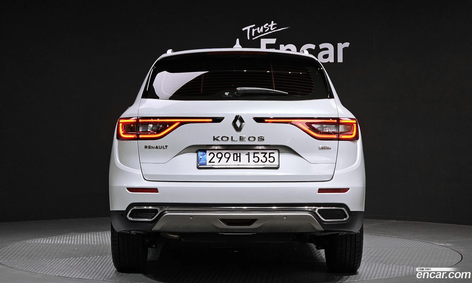 Renault Samsung Qm6 20 Gde Re Signature 2Wd 2020 - фотография 944961