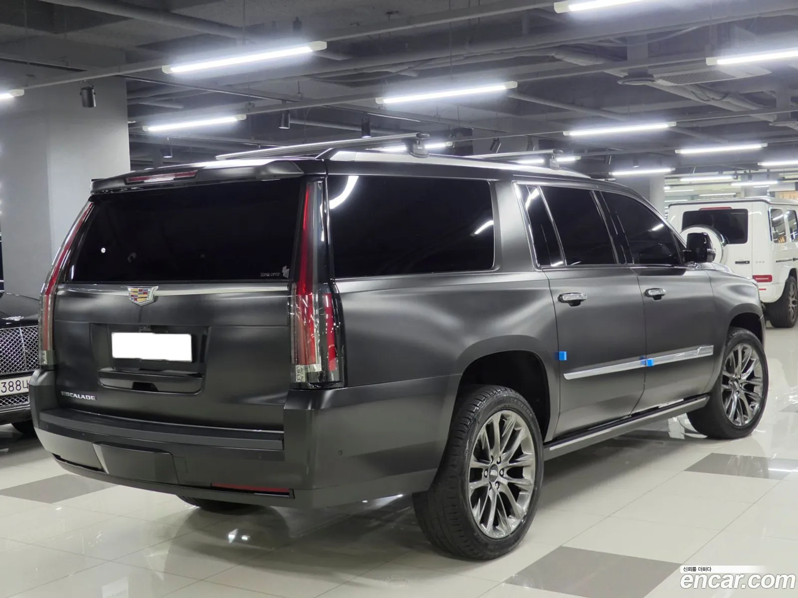 Cadillac Escalade Iv 62 Esv 2018 - фотография 4570616