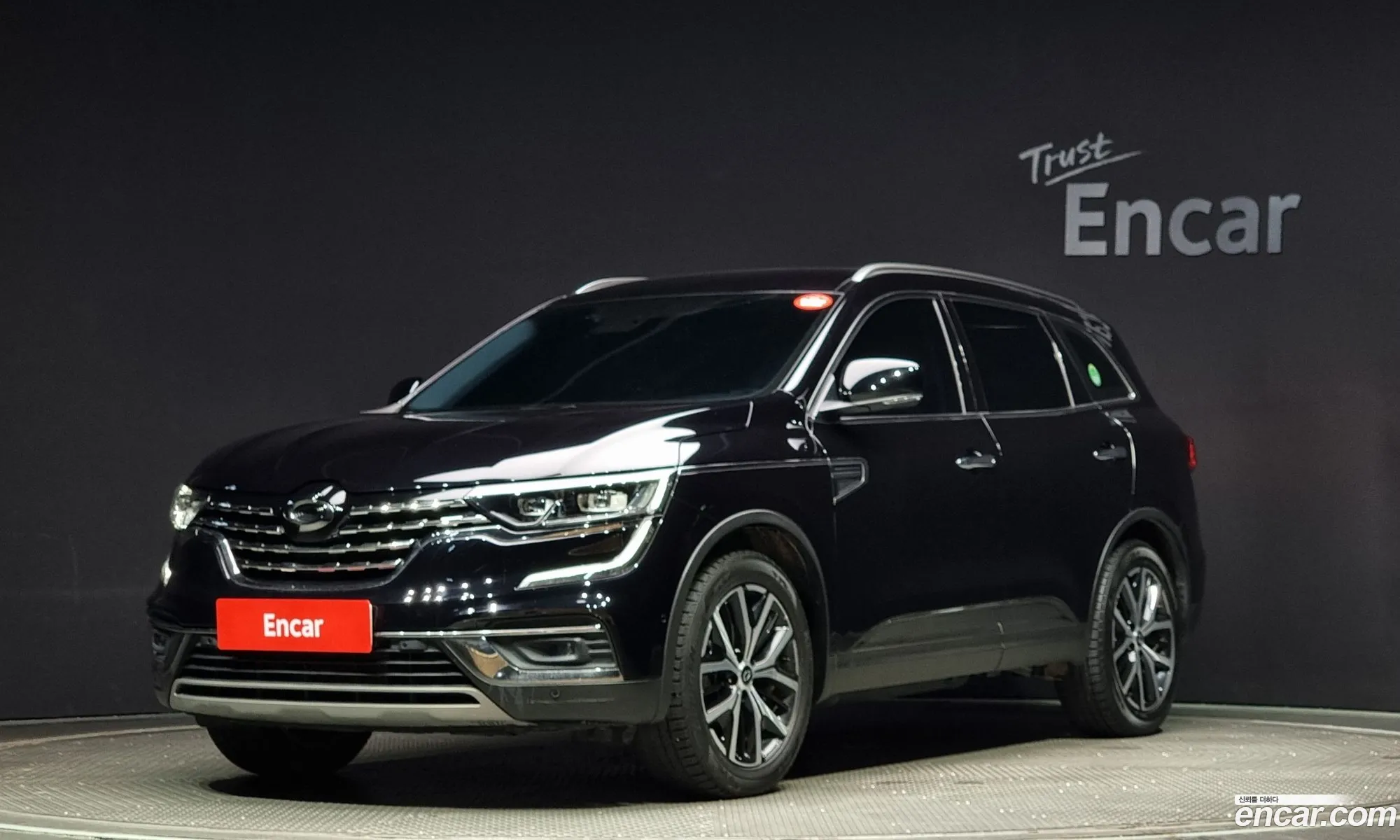 Renault Samsung Qm6 20 Lpe Re Signature 2Wd 2020 - фотография 966578