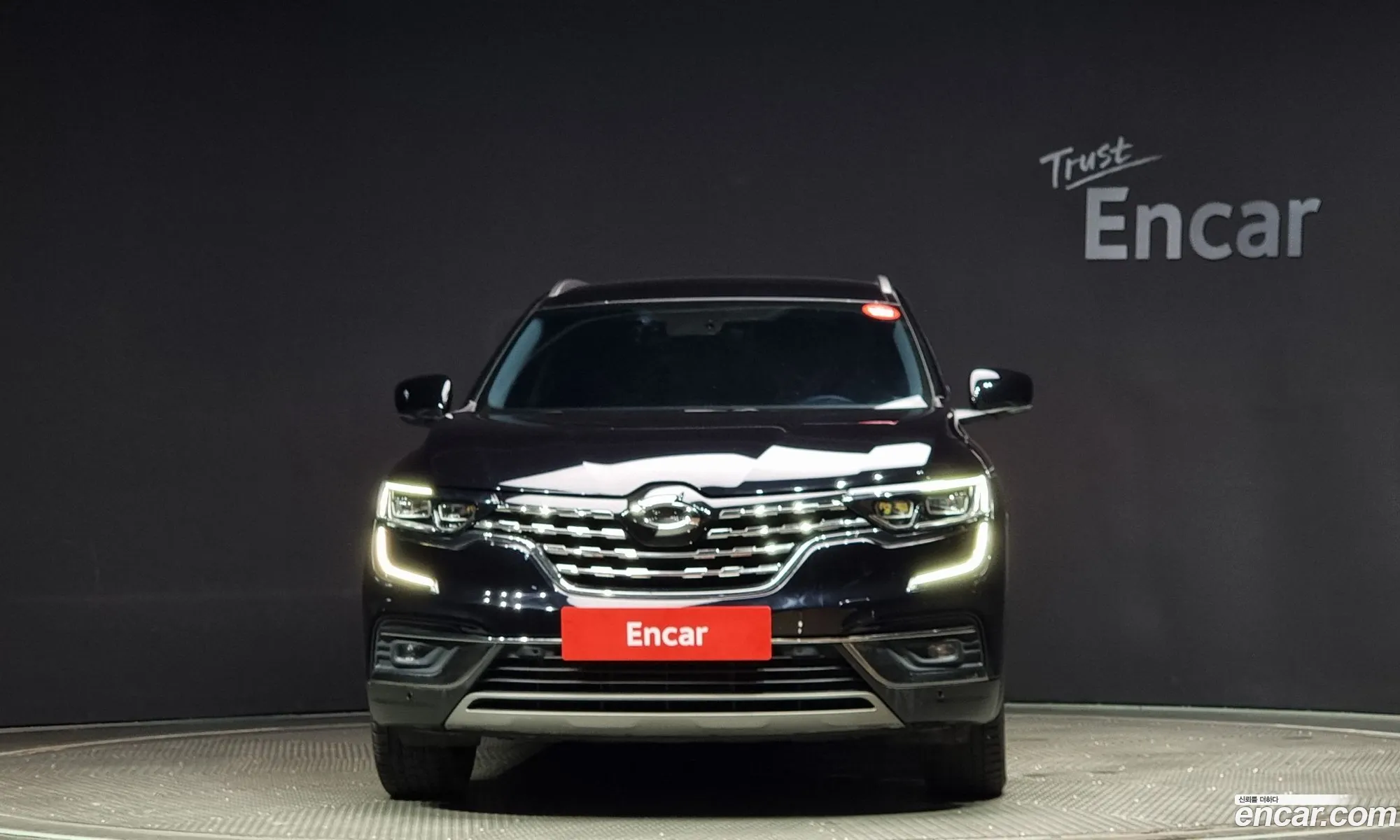 Renault Samsung Qm6 20 Lpe Re Signature 2Wd 2020 - фотография 966580