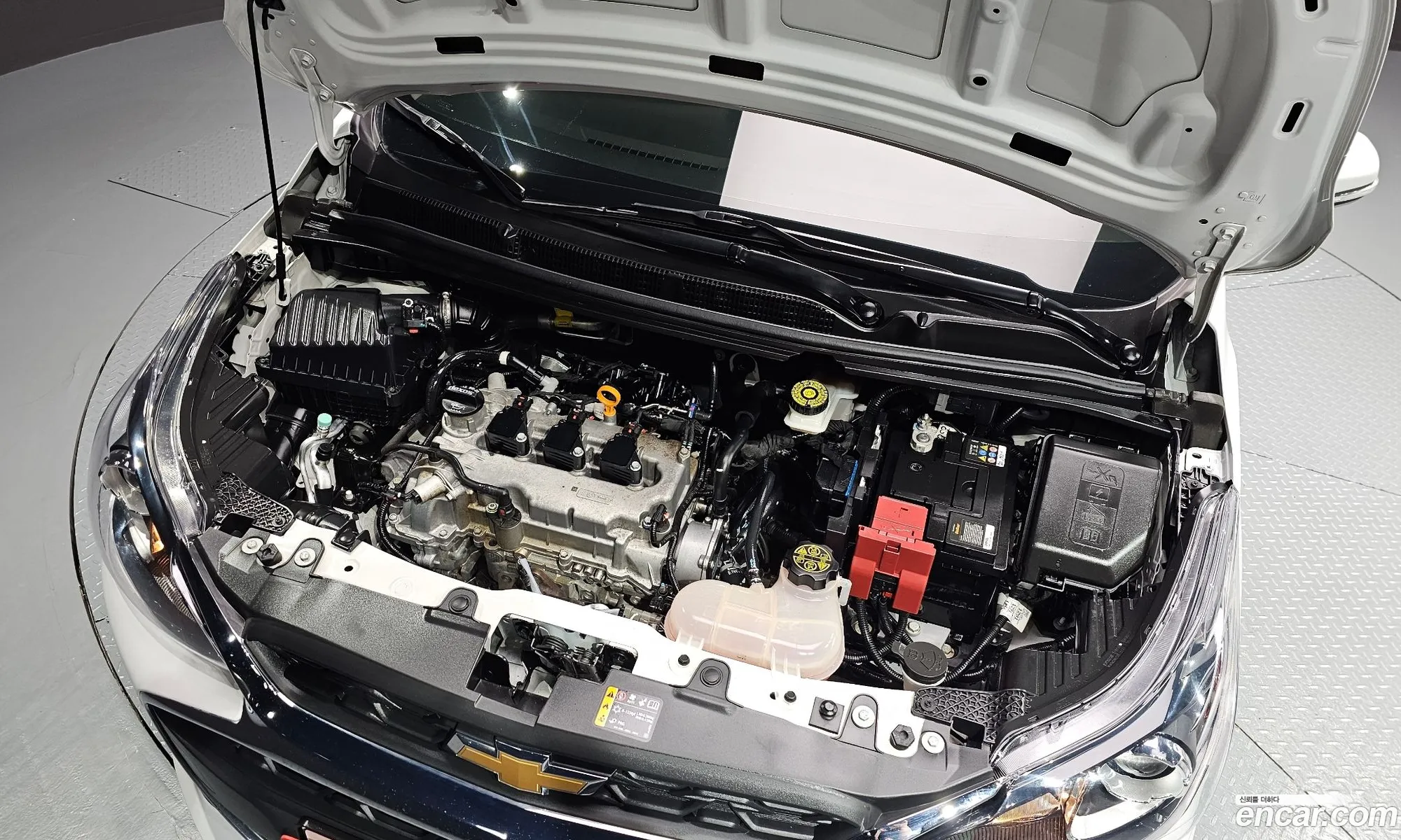 Chevrolet Spark Iii M300 Premier 2020 - фотография 17768702