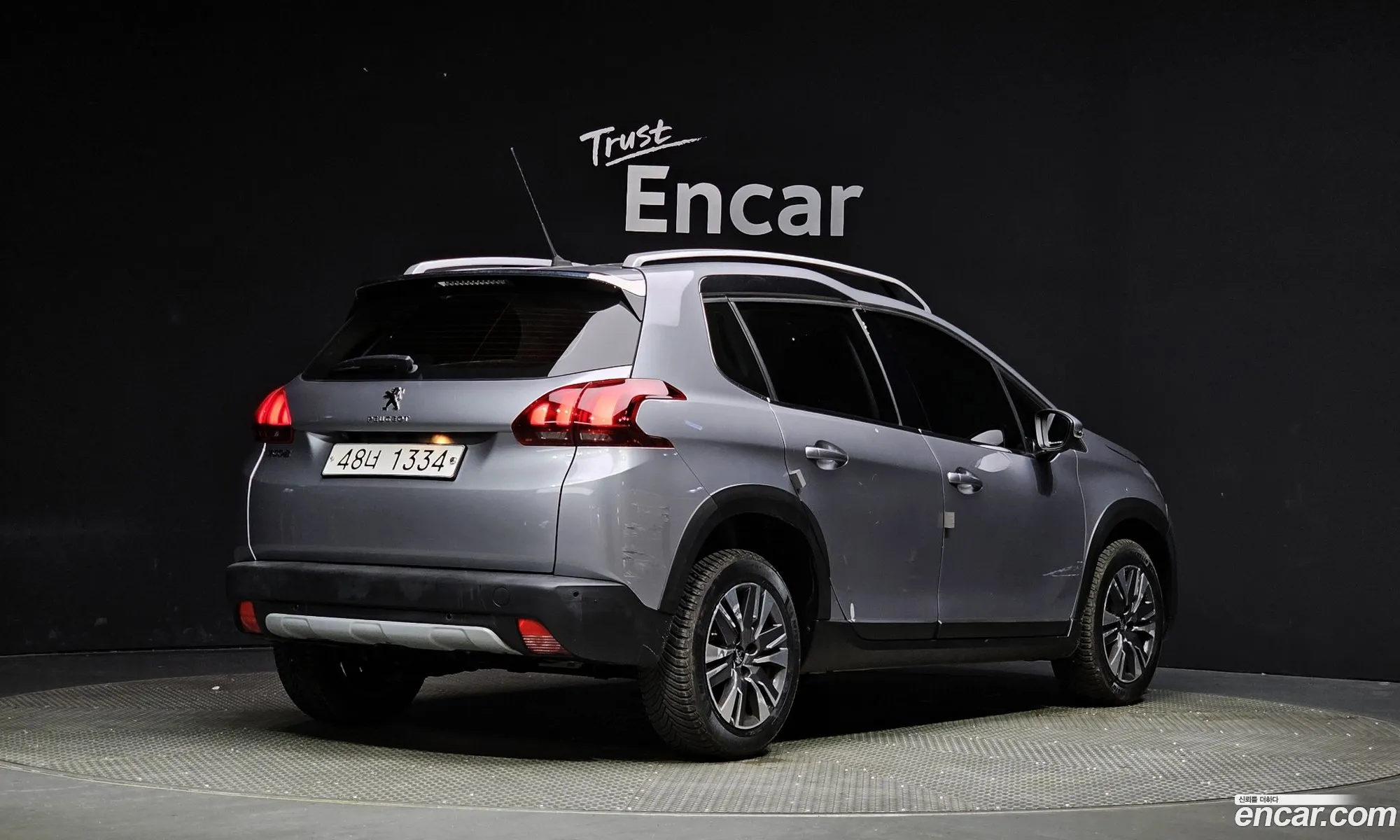 Peugeot 2008 15 Bluehdi Allure 2019 - фотография 4562386