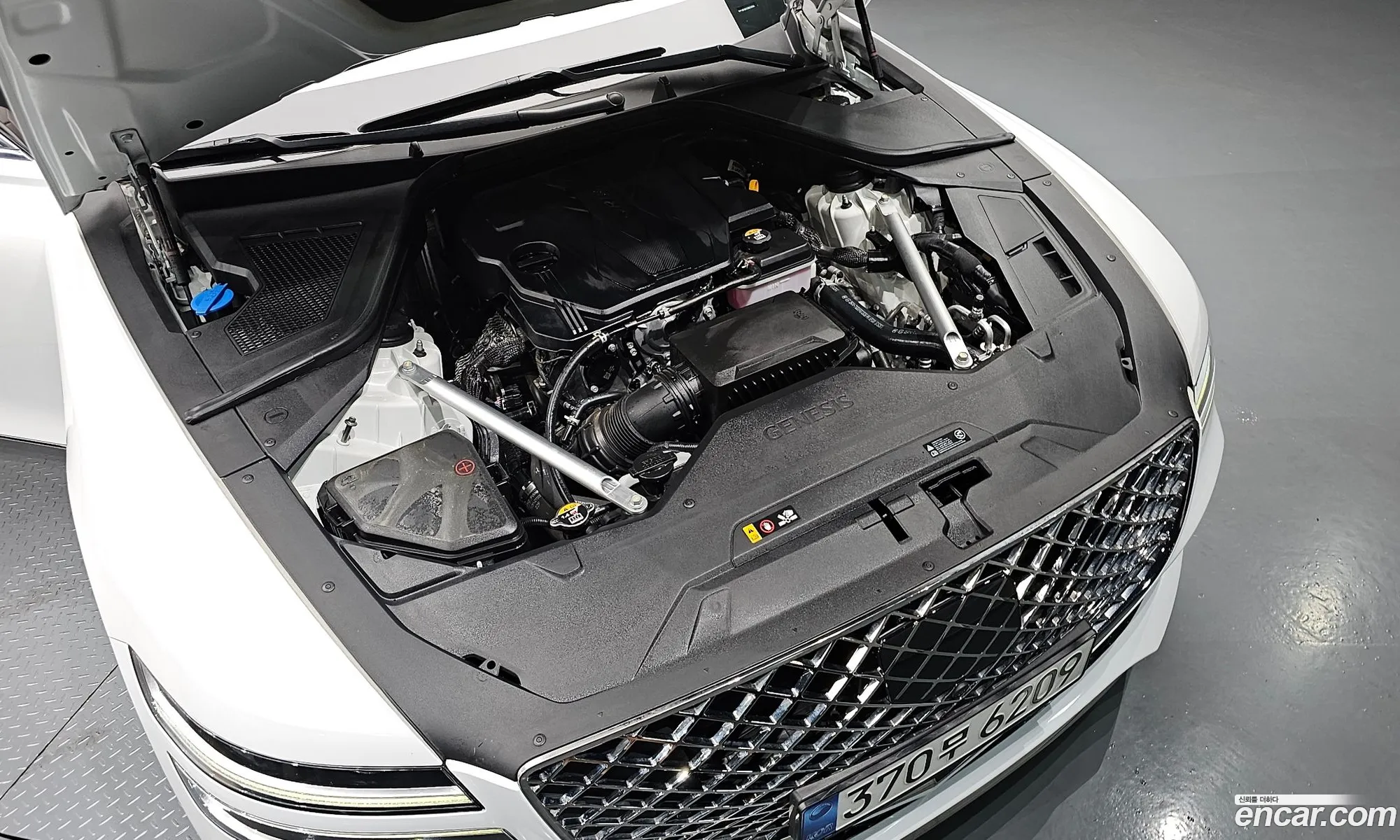 Genesis G80 Ii Gasoline 25 Turbo 2Wd 2022 - фотография 1335199