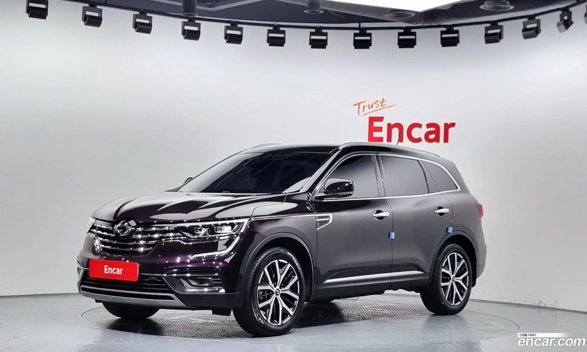 Renault Samsung Qm6 20 Lpe Re Signature 2Wd 2020 - фотография 2718700