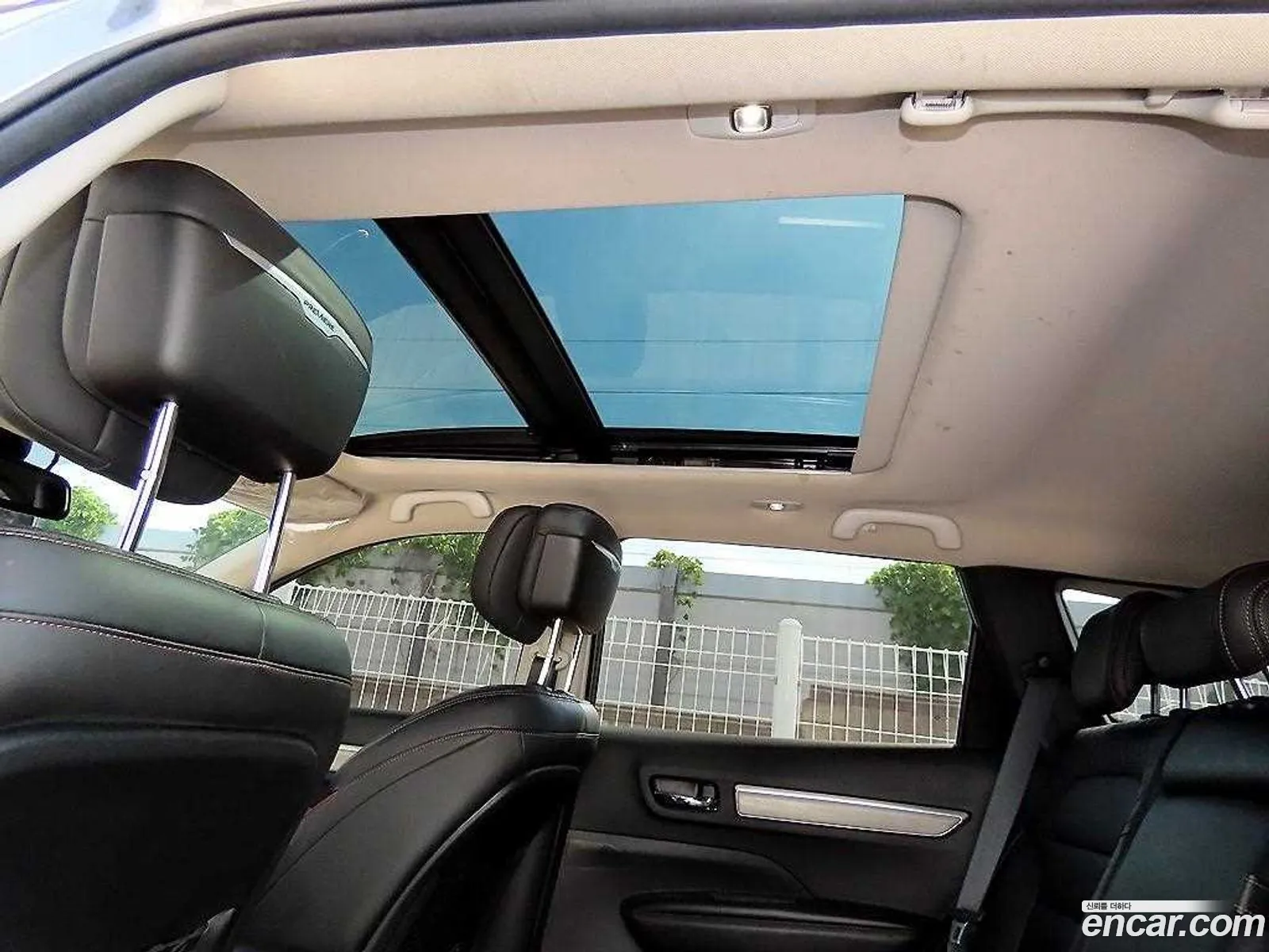 Renault Samsung Qm6 I 20 Lpe Premier 2Wd 2022 - фотография 2736874