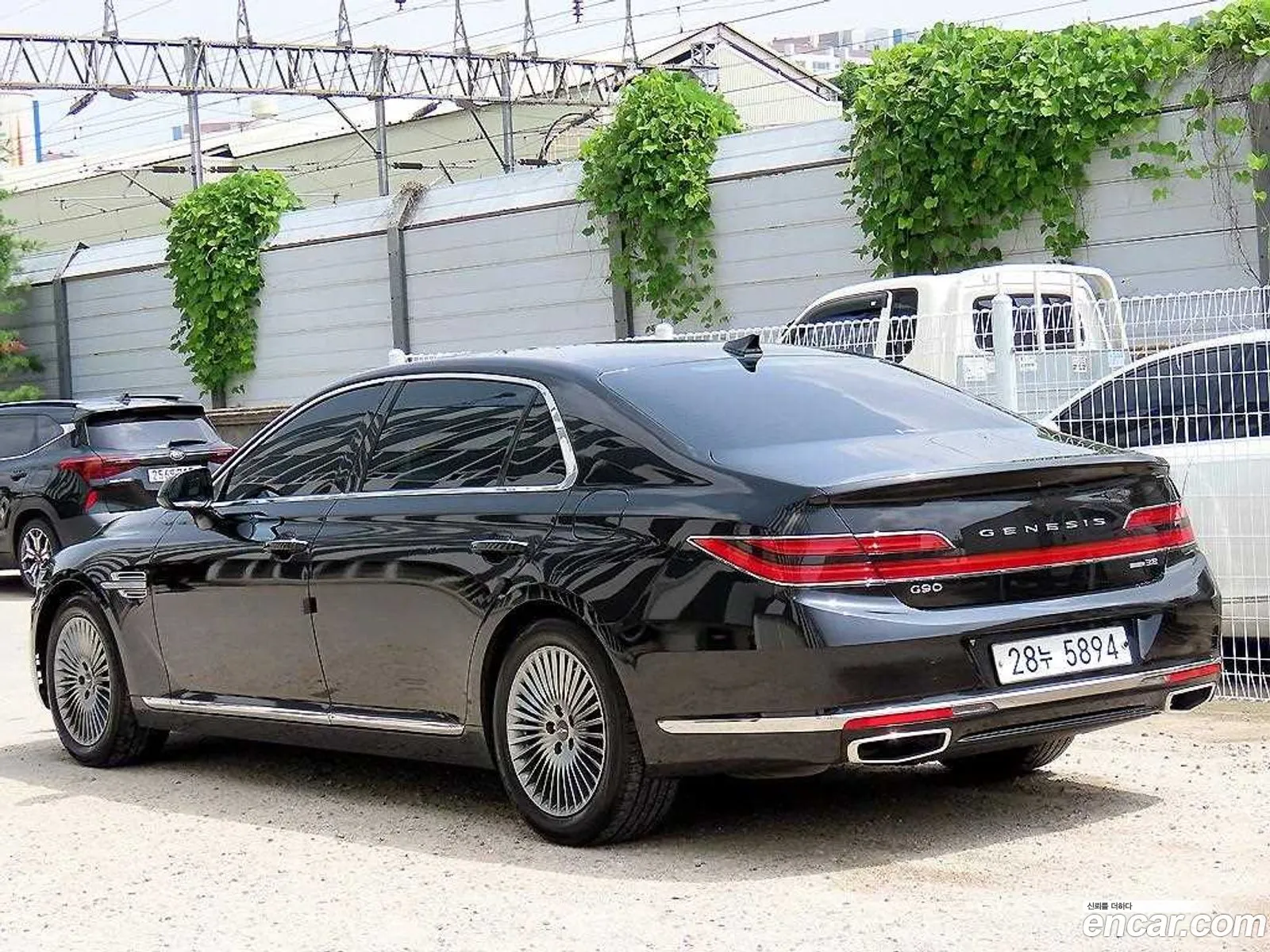 Genesis G90 I 38 Awd 2019 - фотография 1298832