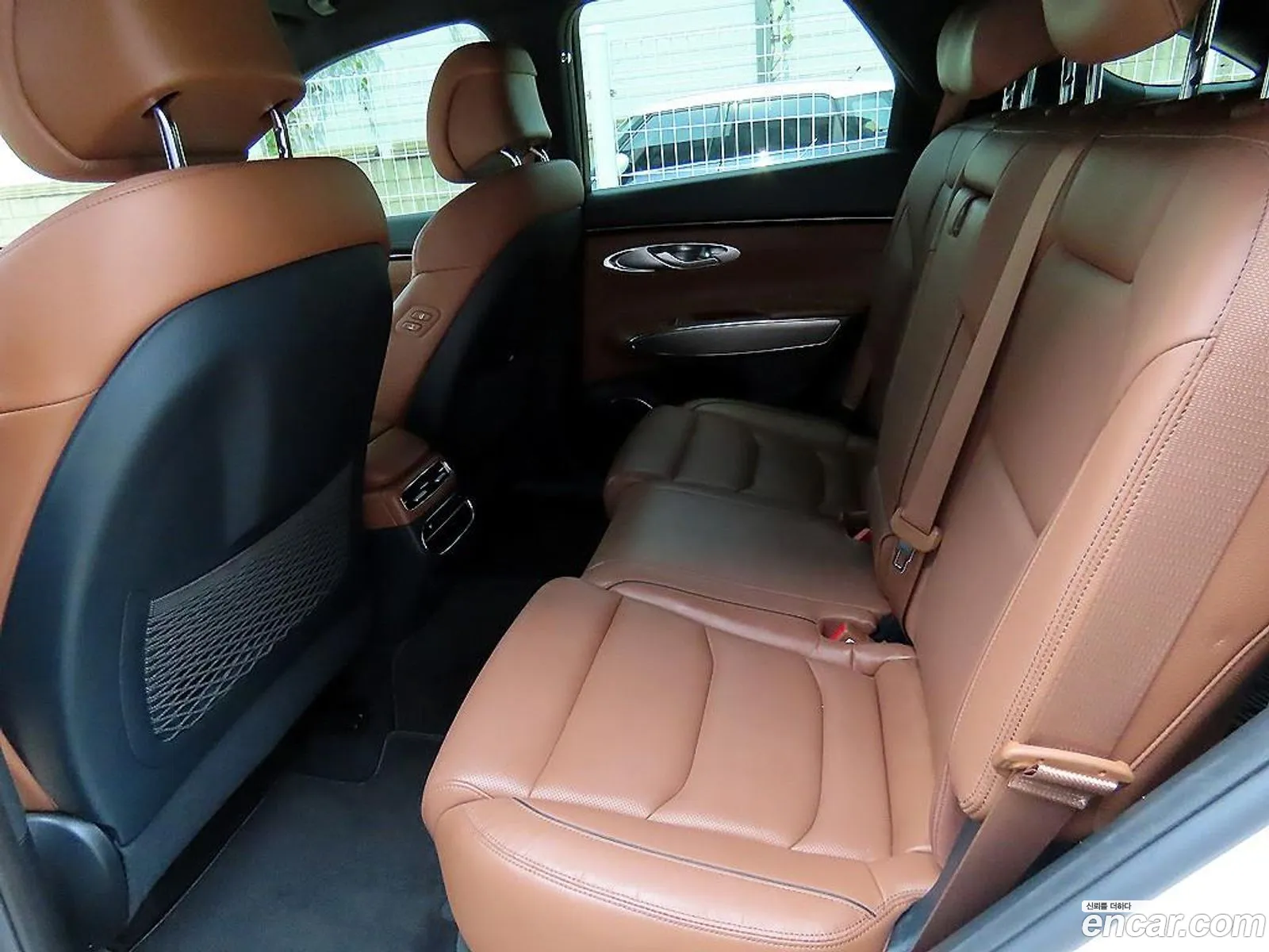 Genesis Gv70 I 25T Gasoline Awd 2021 - фотография 1298847