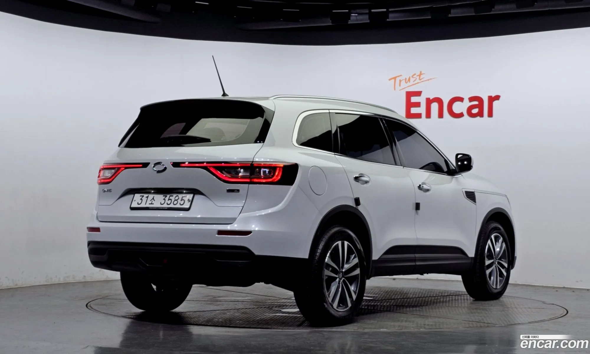 Renault Samsung Qm6 Gasoline 2Wd Re 2018 - фотография 973055