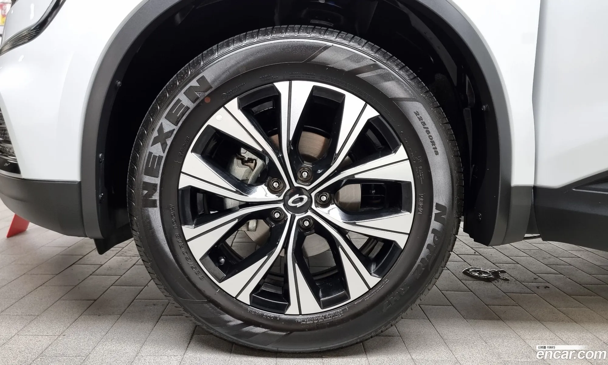 Renault Korea Samsung The New Qm6 20 Lpe Le Signature 2Wd - фотография 944997