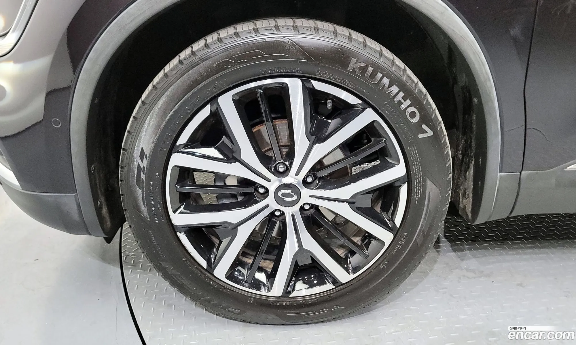 Renault Samsung Qm6 20 Lpe Re Signature 2Wd 2020 - фотография 966557