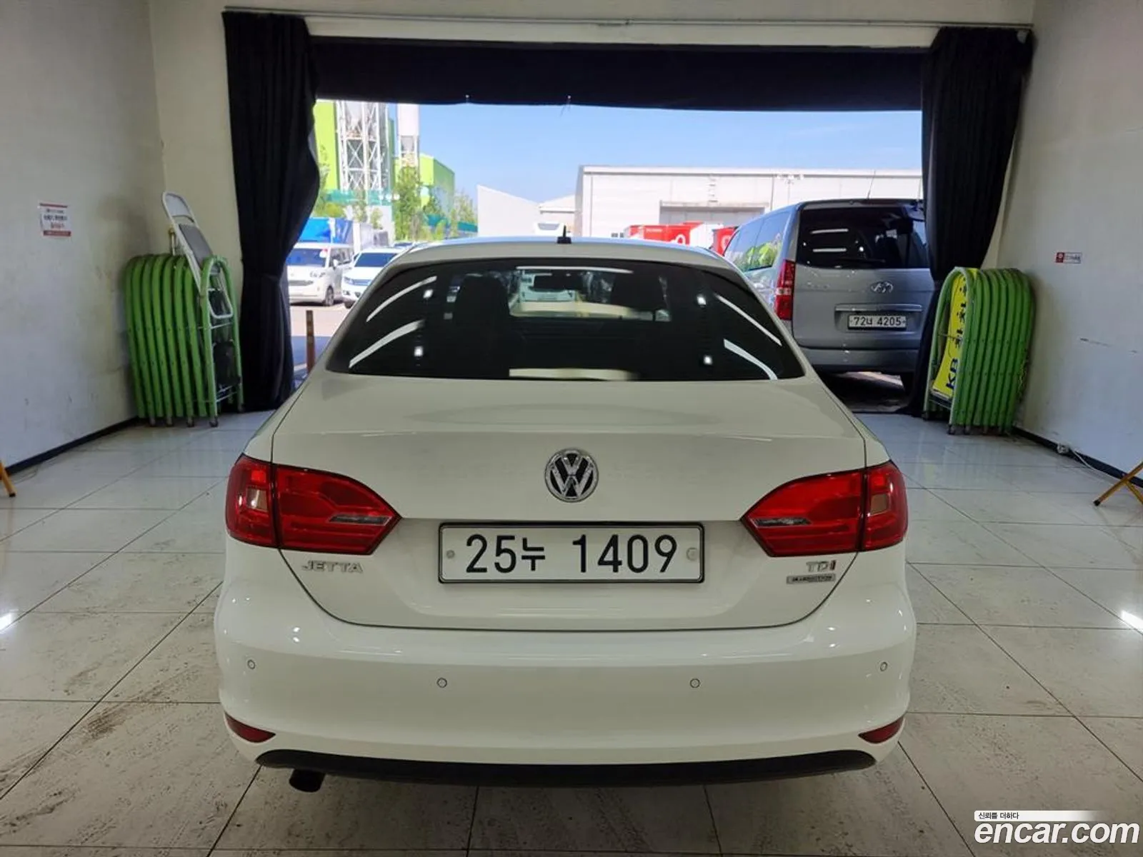 Volkswagen Jetta 16 Tdi Bluemotion 2014 - фотография 6141378