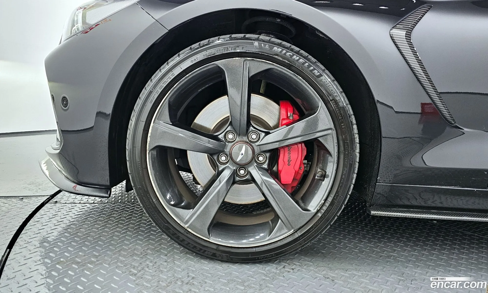 Genesis G70 I 33T Sports Awd 2019 - фотография 1333322
