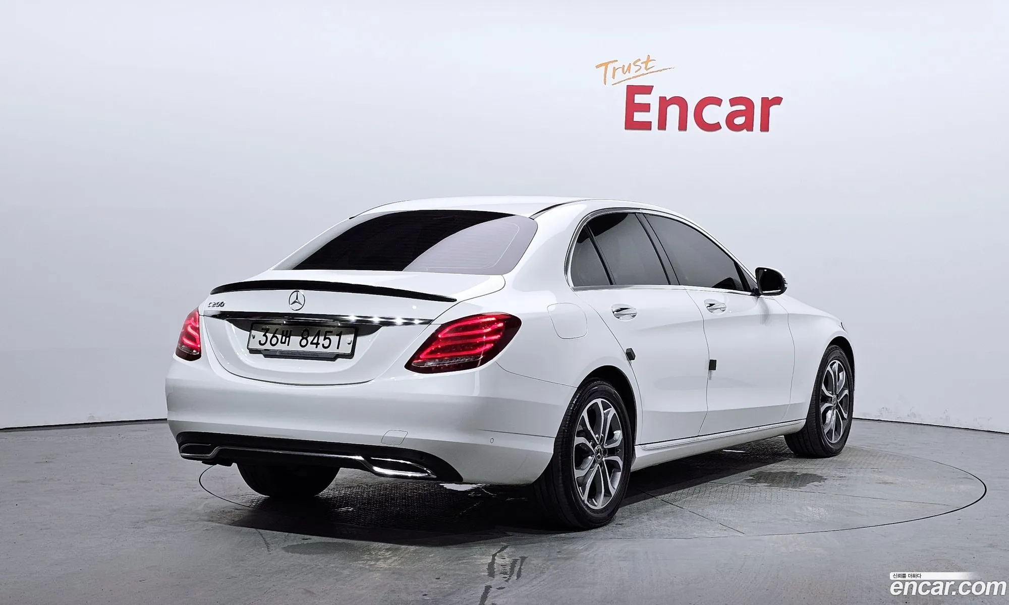 Mercedes-Benz C-Klasse Iv W205 C200 Avant Garde 2018 - фотография 16407928
