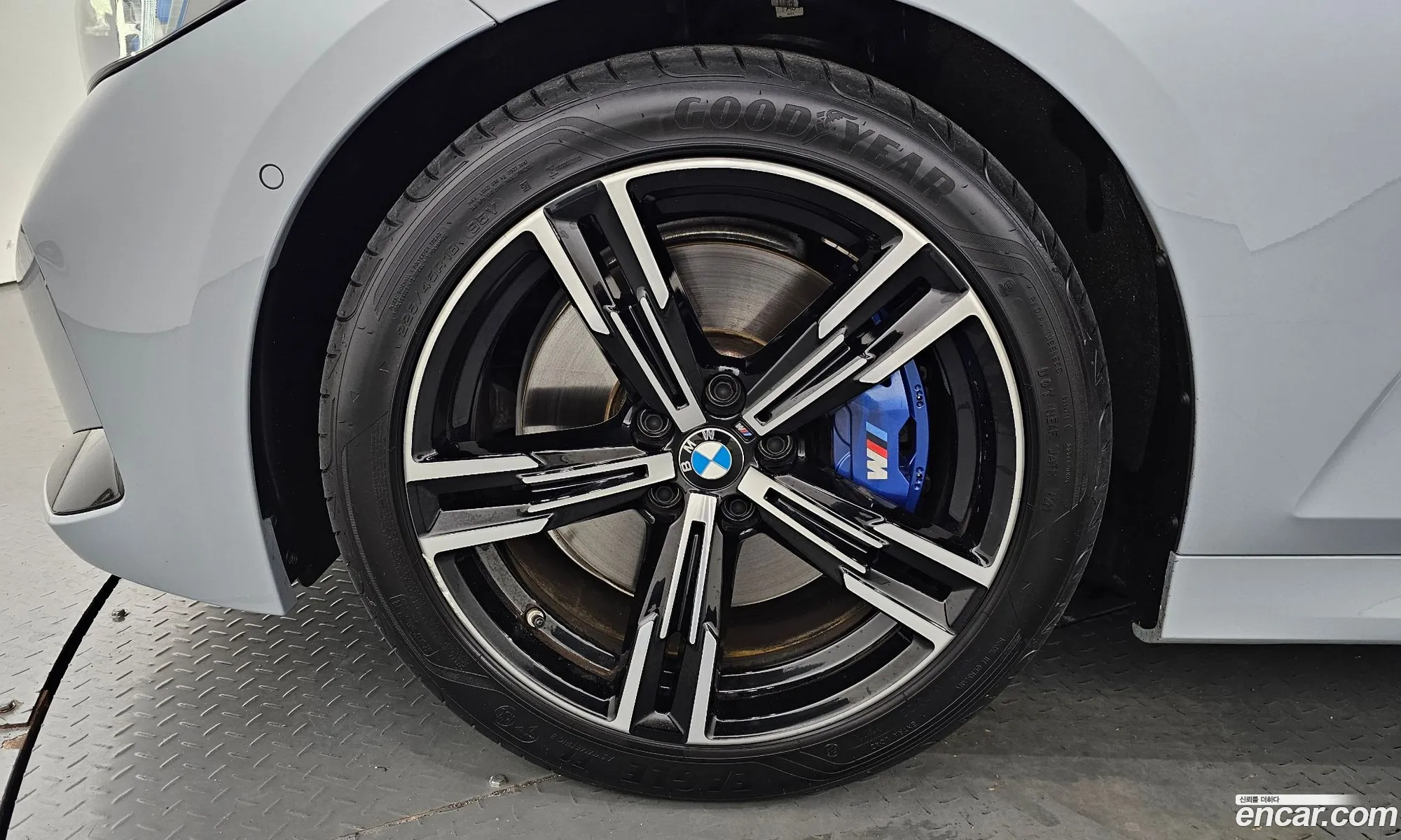BMW 3Er 320I Touring M Sports 2023 - фотография 19849795