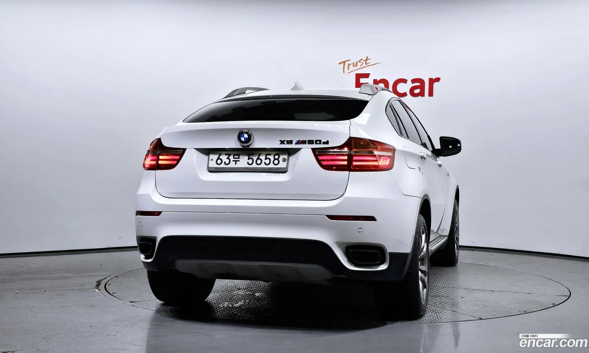 BMW X6 M50D 2014 - фотография 19856348