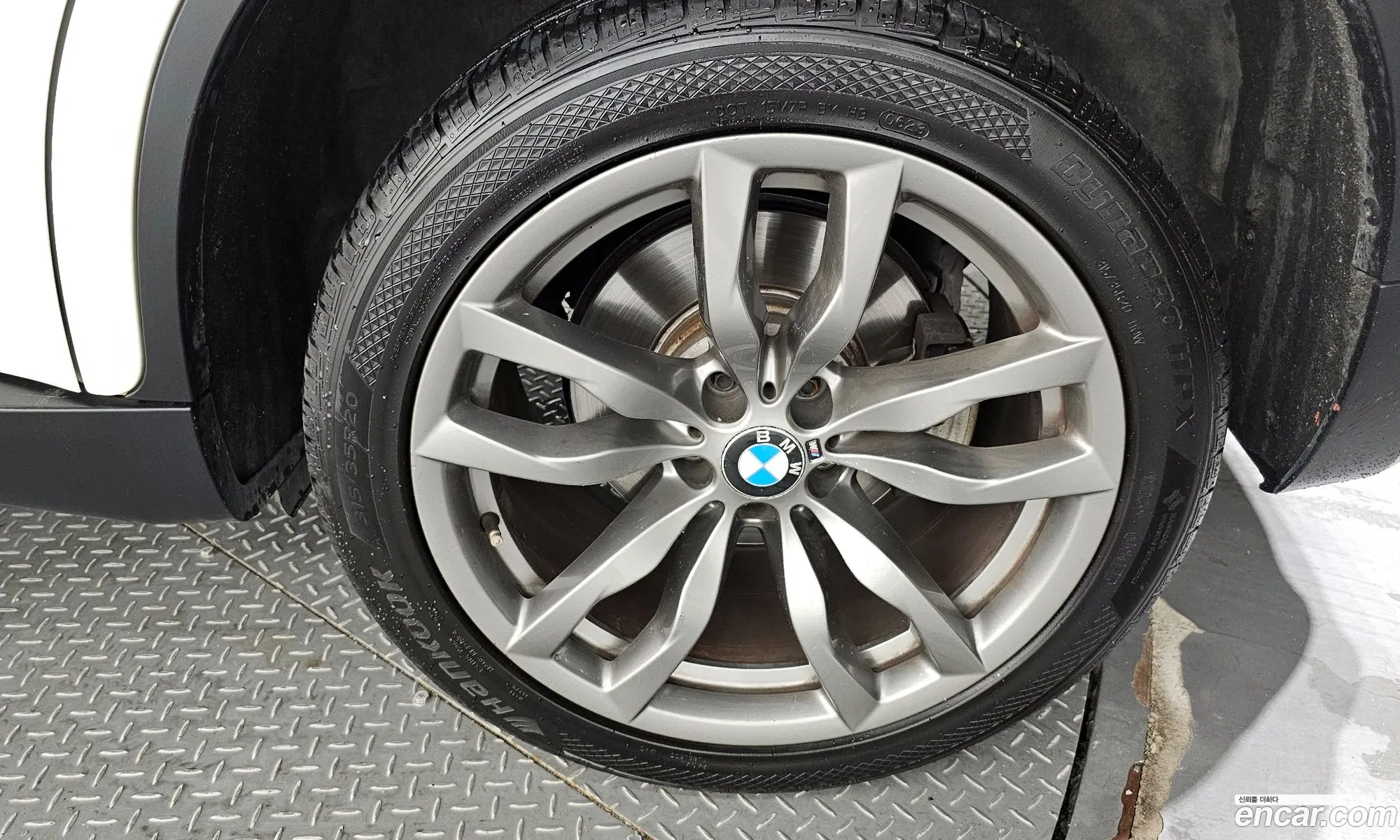 BMW X6 M50D 2014 - фотография 19856349
