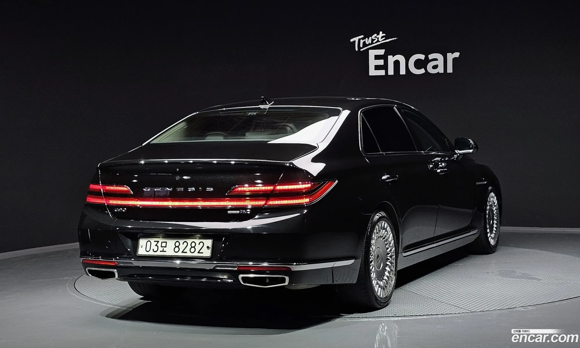 Genesis G90 I 50 Awd 2019 - фотография 1647774