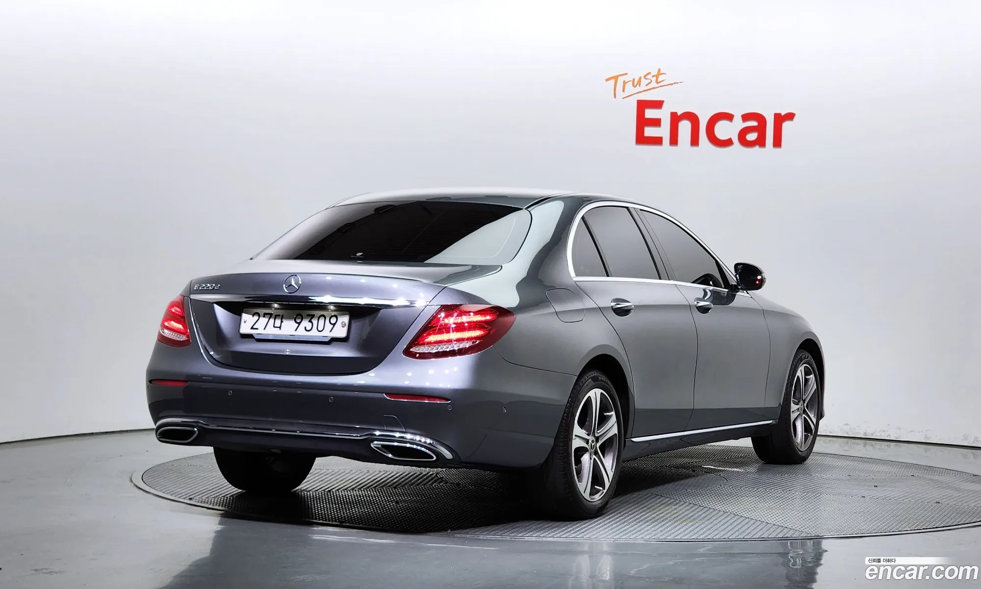 Mercedes-Benz E-Klasse V W213 S213 C238 E220D Avant Garde 2019 - фотография 16238124