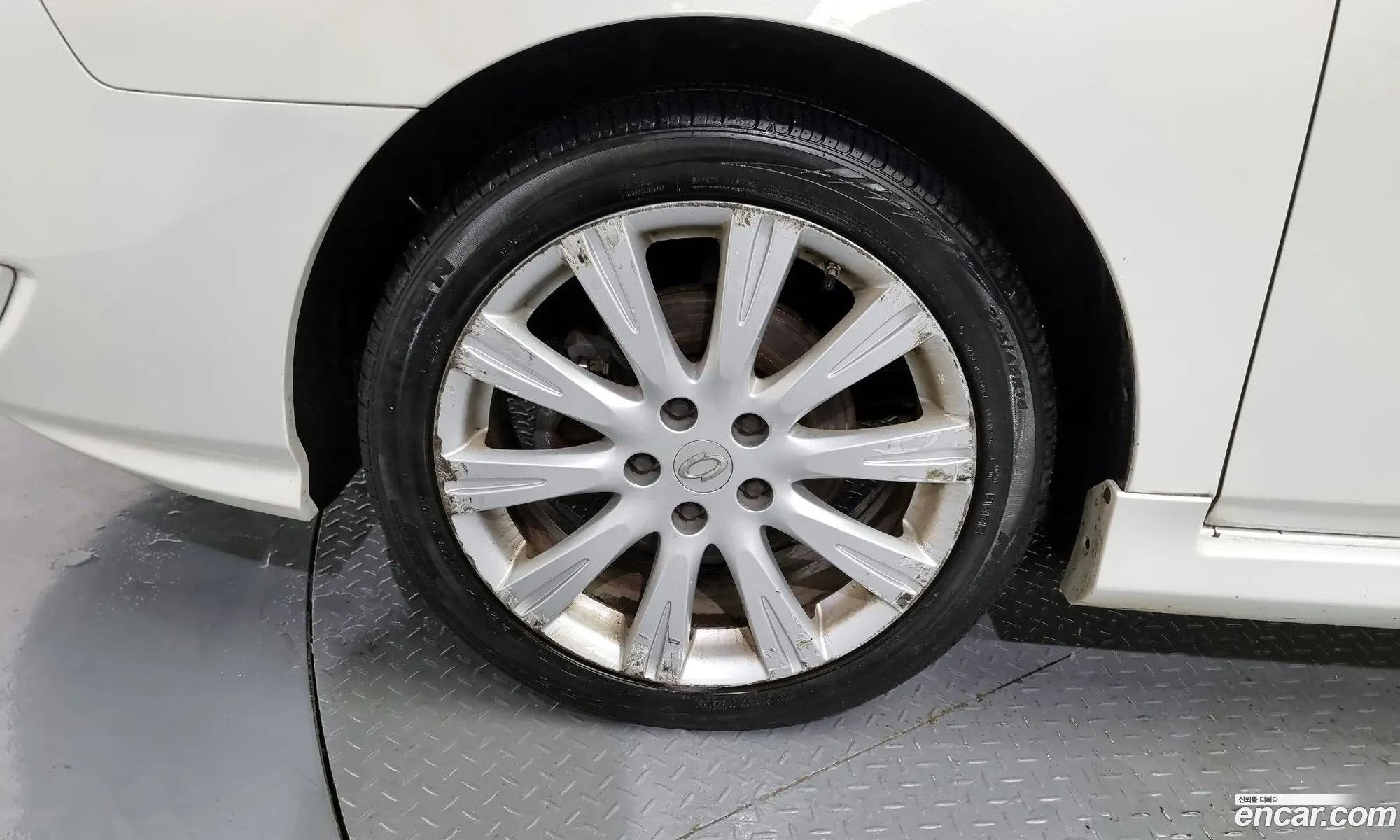 Renault Samsung Sm5 Lpli Le 2011 - фотография 945034