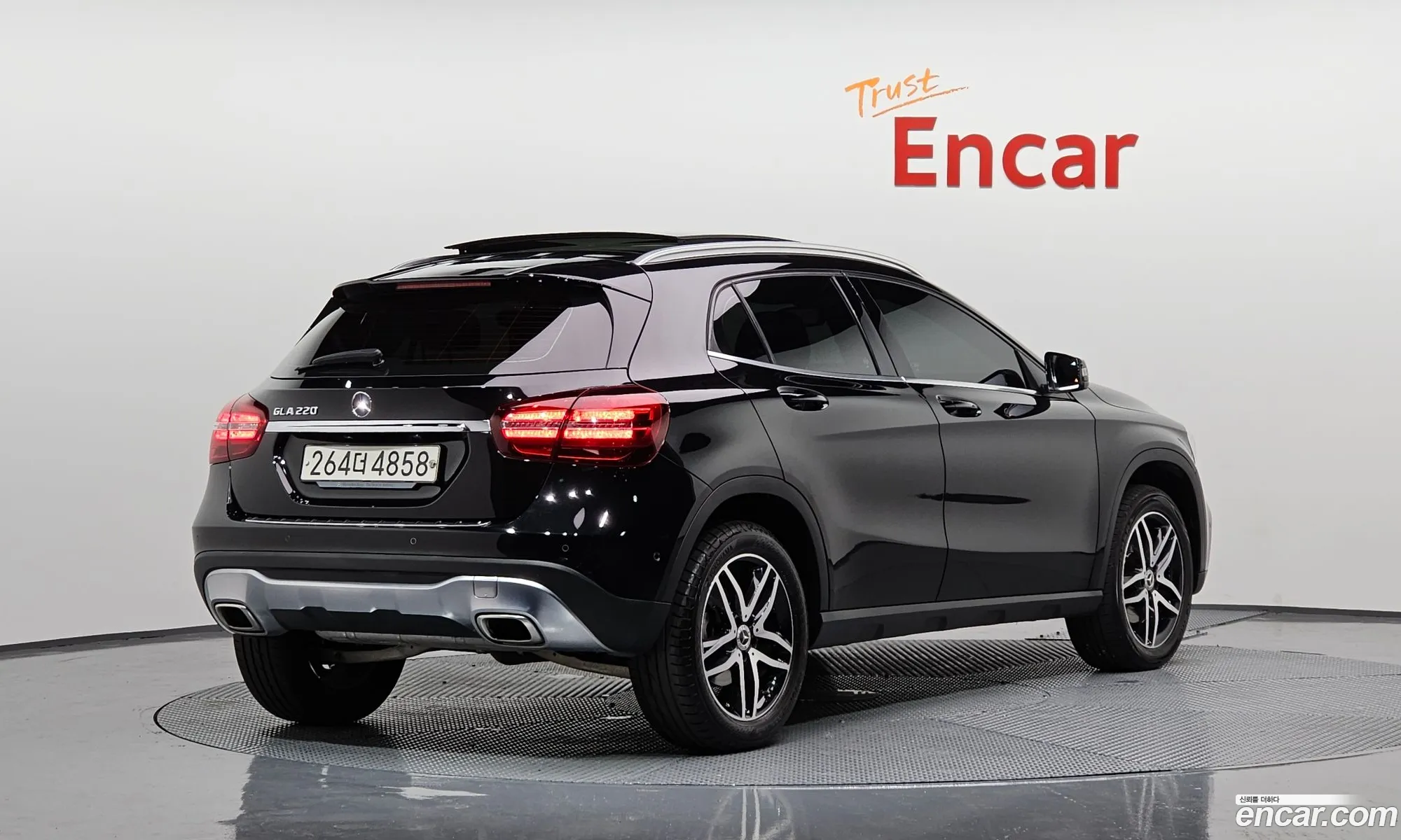 Mercedes-Benz Gla-Klasse I X156 Gla220 Premium 2019 - фотография 16490808