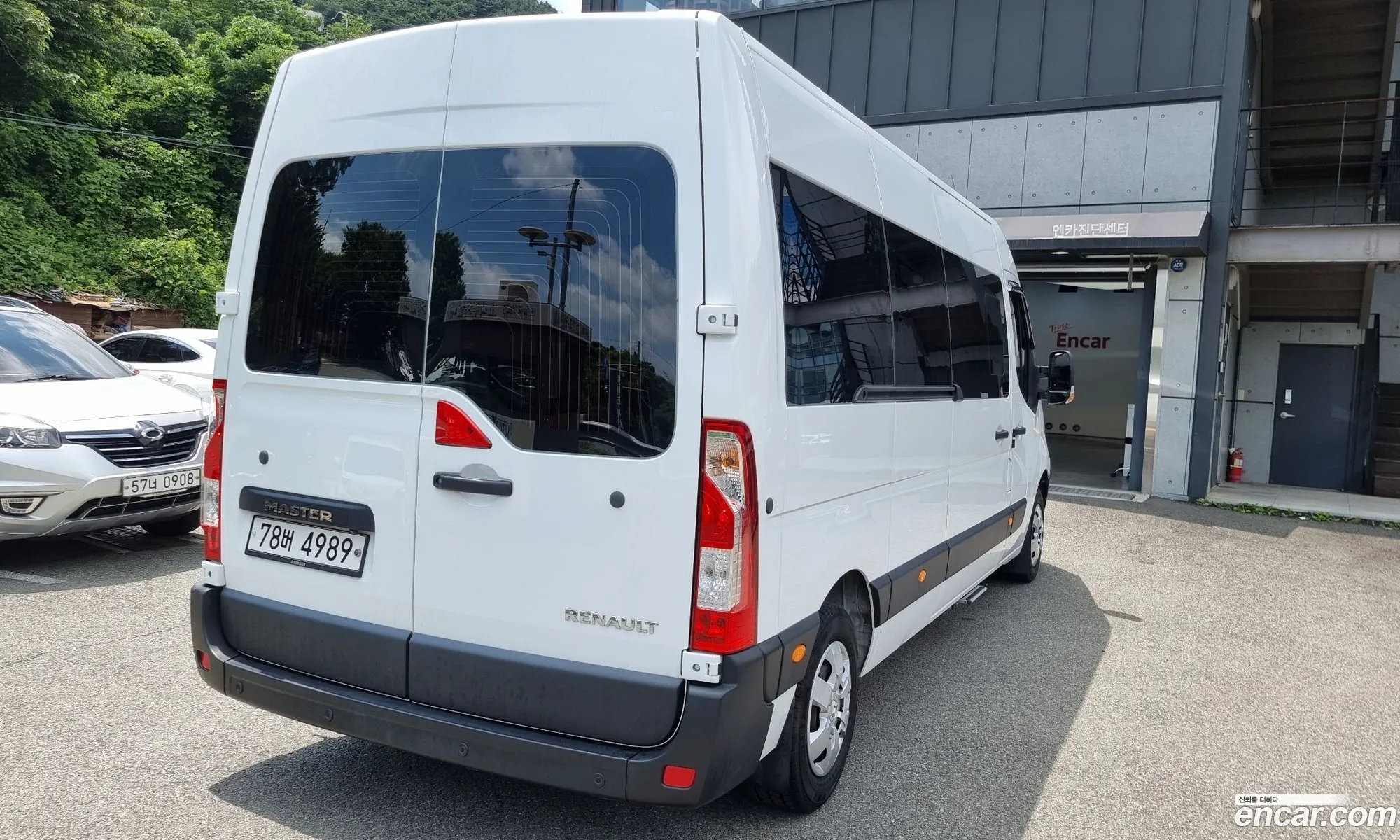 Renault Samsung Master 23 15-Seater 2020 - фотография 925972