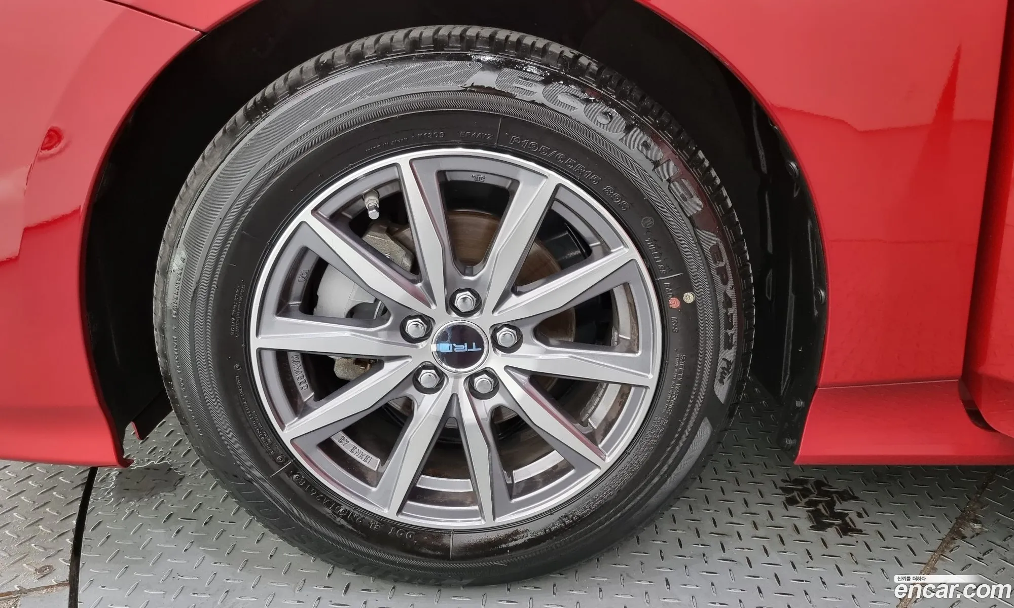 Toyota Prius Iv Xw50 18E 2018 - фотография 14836825