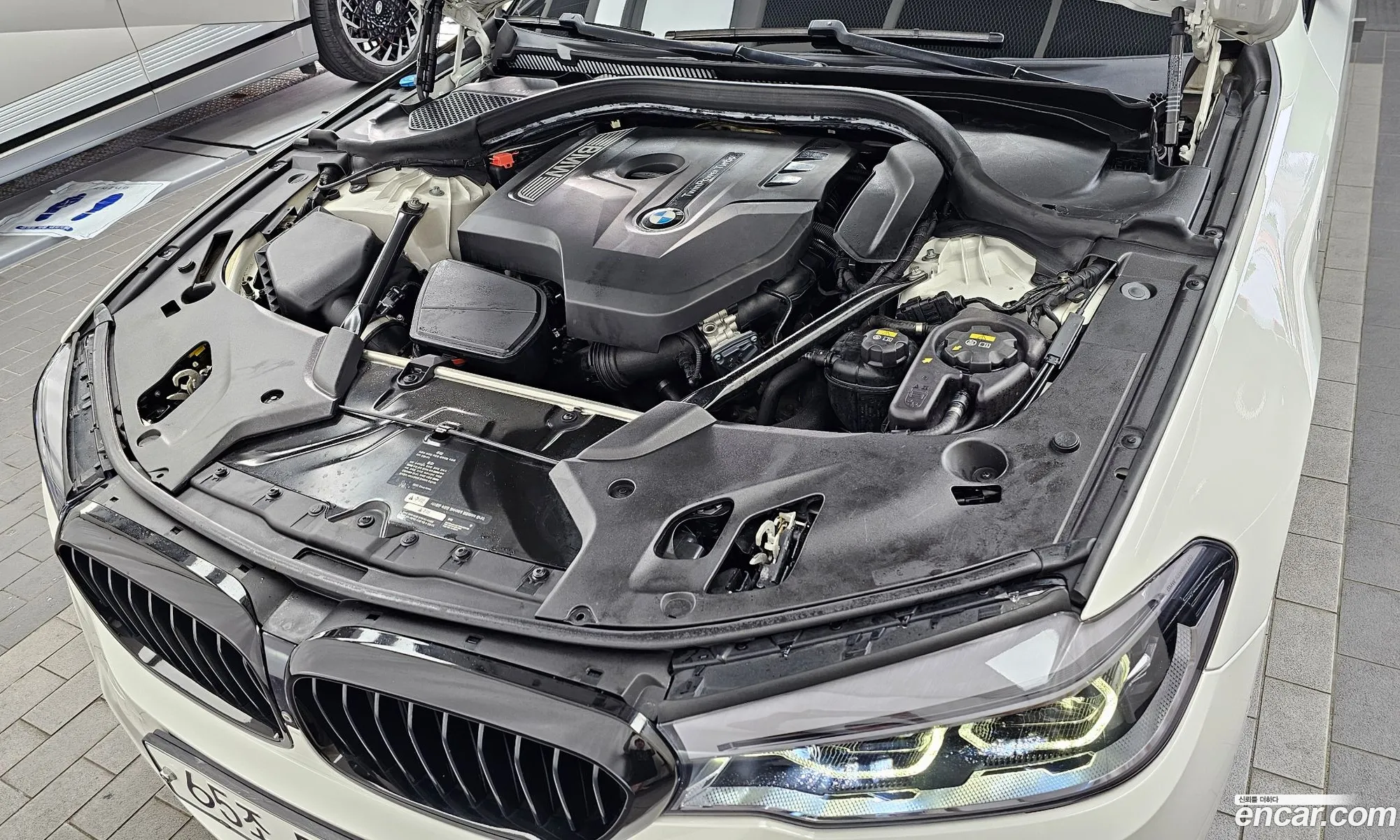BMW 5Er 530I xDrive M Sport Plus 2017 - фотография 12546331