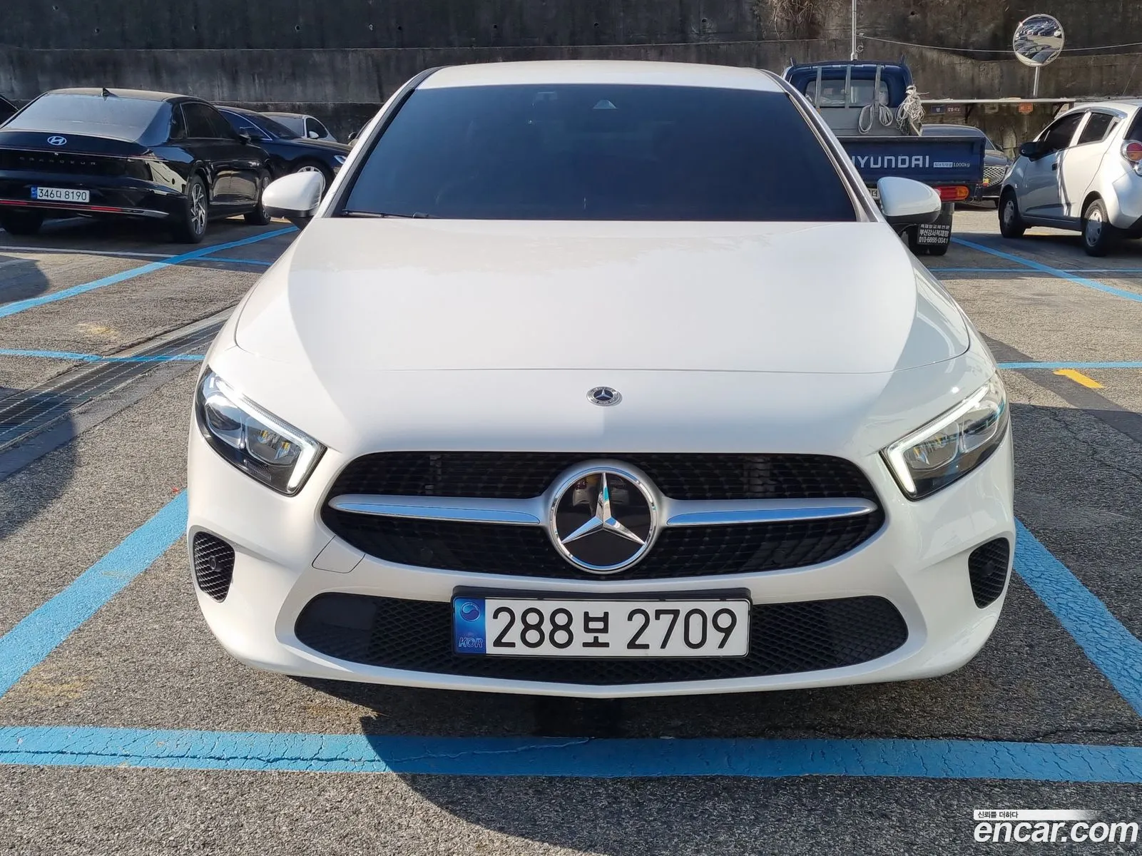 Mercedes-Benz A-Klasse Iv W177 A220 Hatchback 2022 - фотография 16430137
