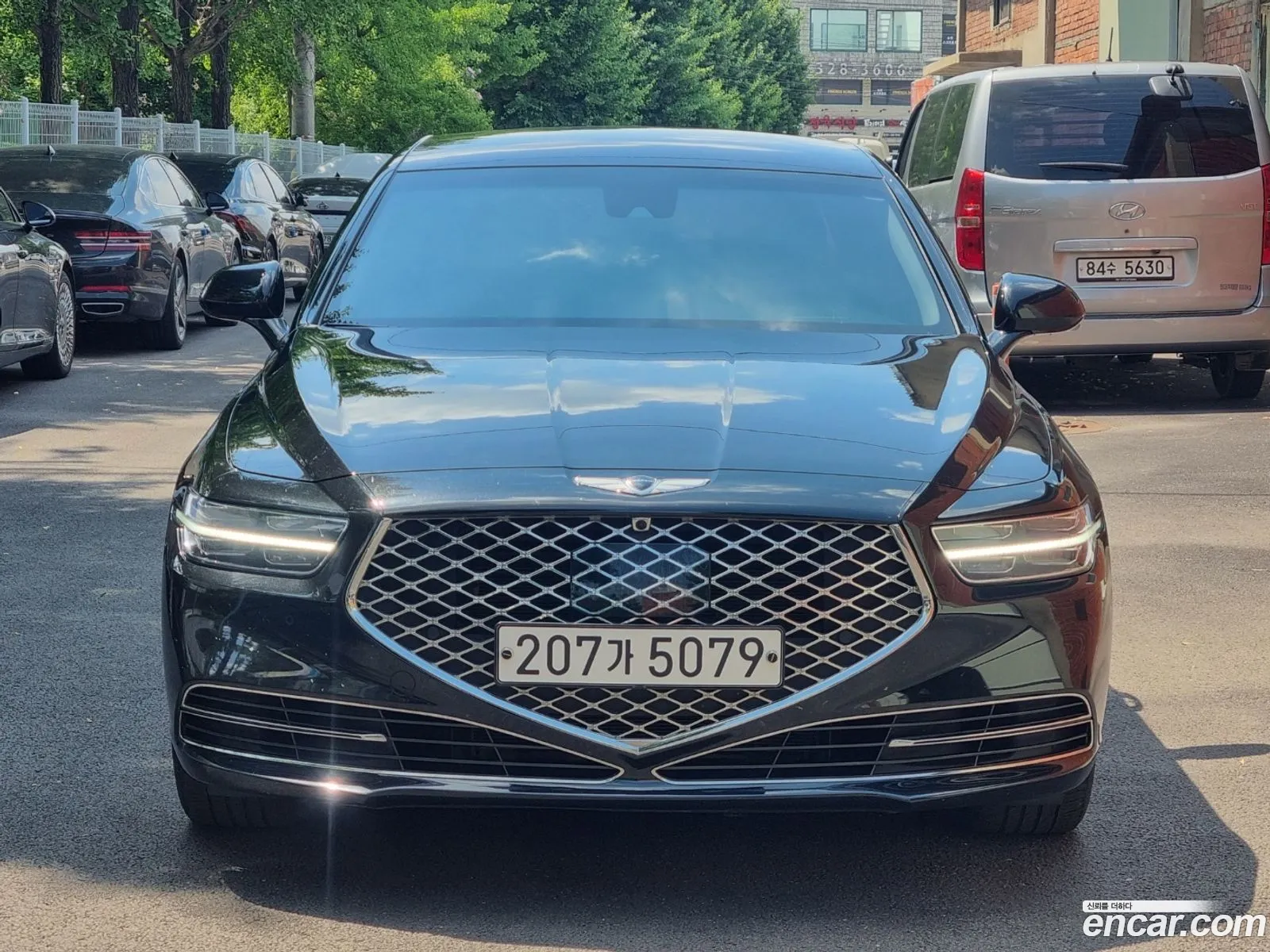Genesis G90 I 38 Awd 2019 - фотография 1298819