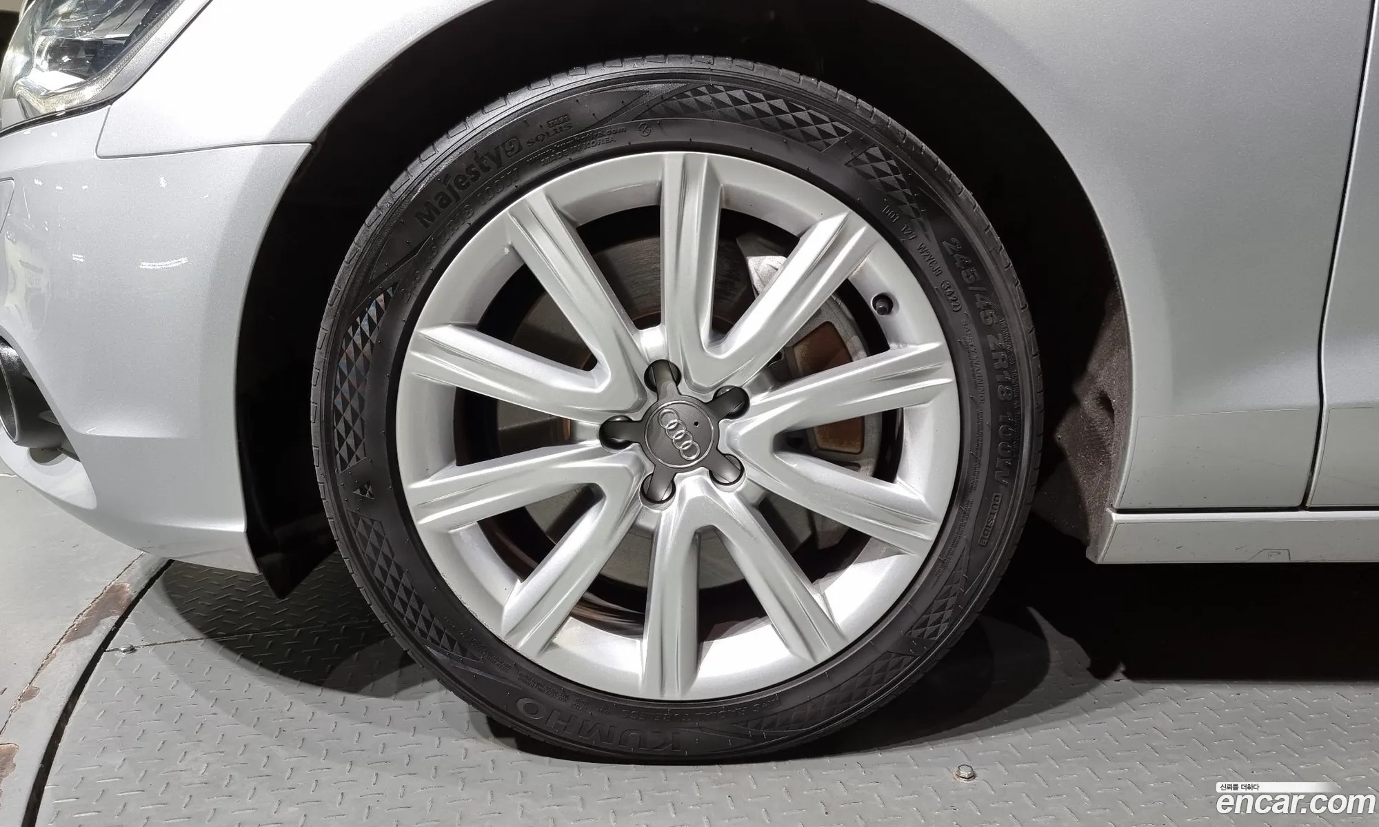 Audi A6 Iv C7 30 Tfsi Quattro 2014 - фотография 4625531