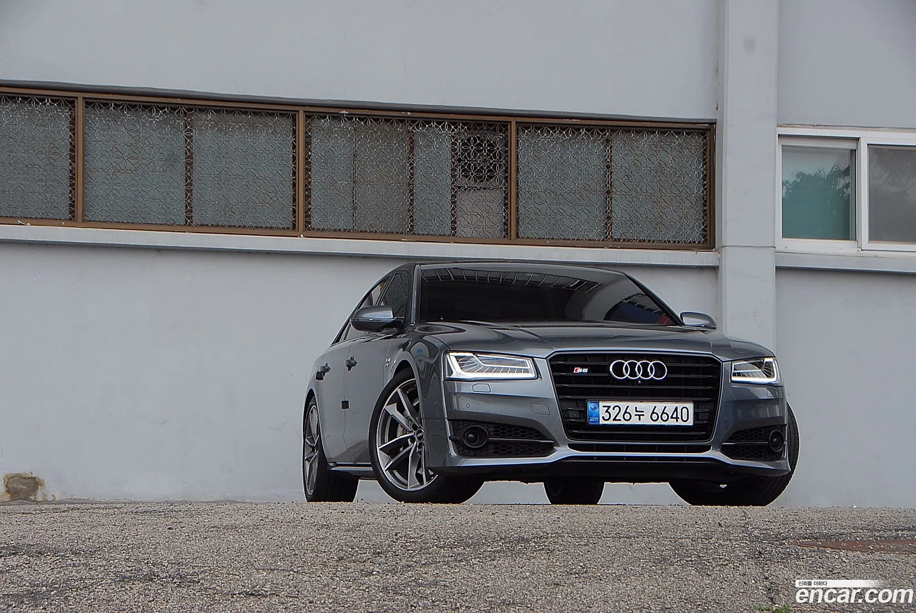 Audi S8 Iii D4 40 Tfsi Quattro Plus 2016 - фотография 7081262