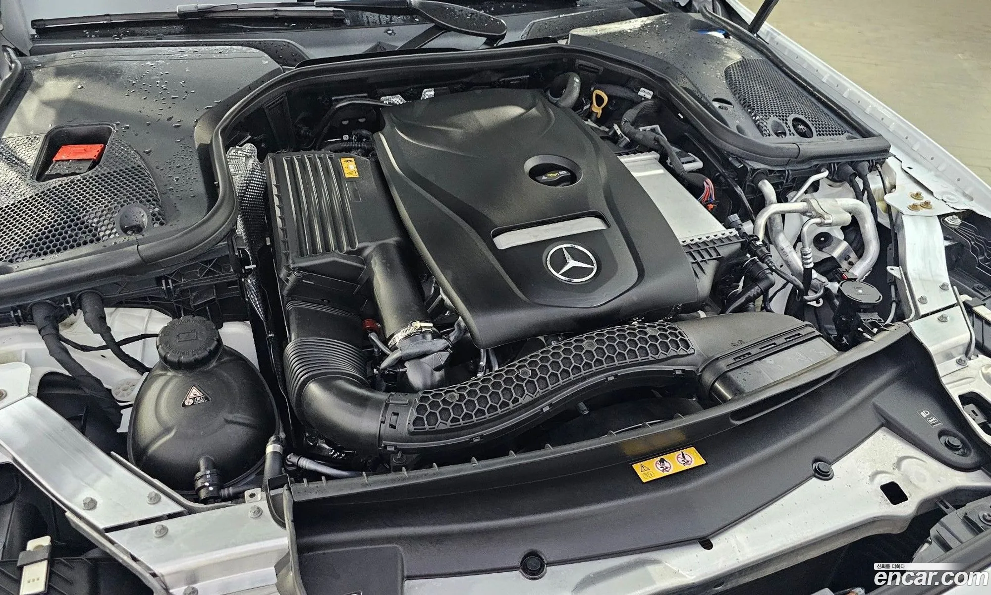 Mercedes-Benz E-Klasse V W213 S213 C238 E250 Exclusive 2022 - фотография 16490837