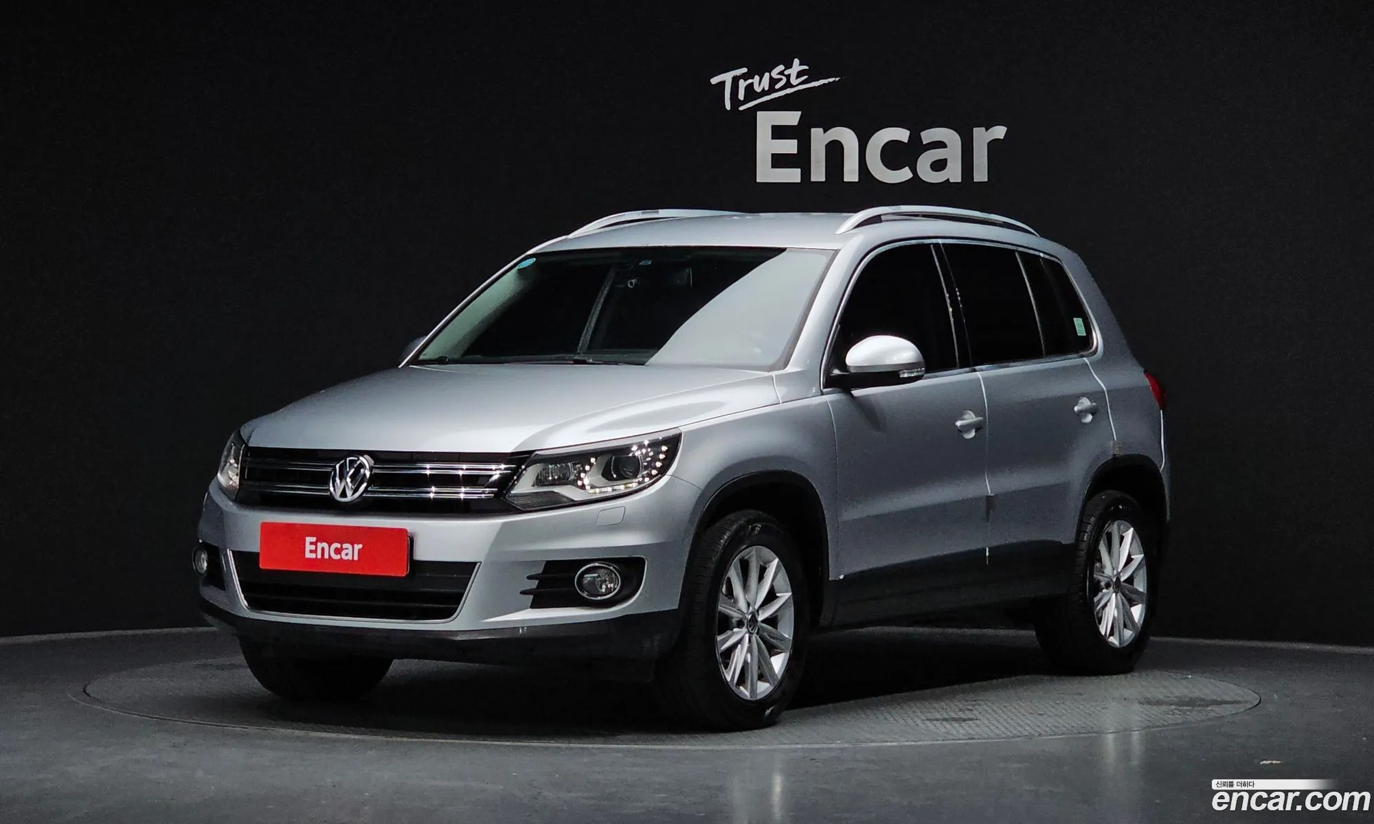 Volkswagen Tiguan I 20 Tdi Comfort 2014 - фотография 6141387