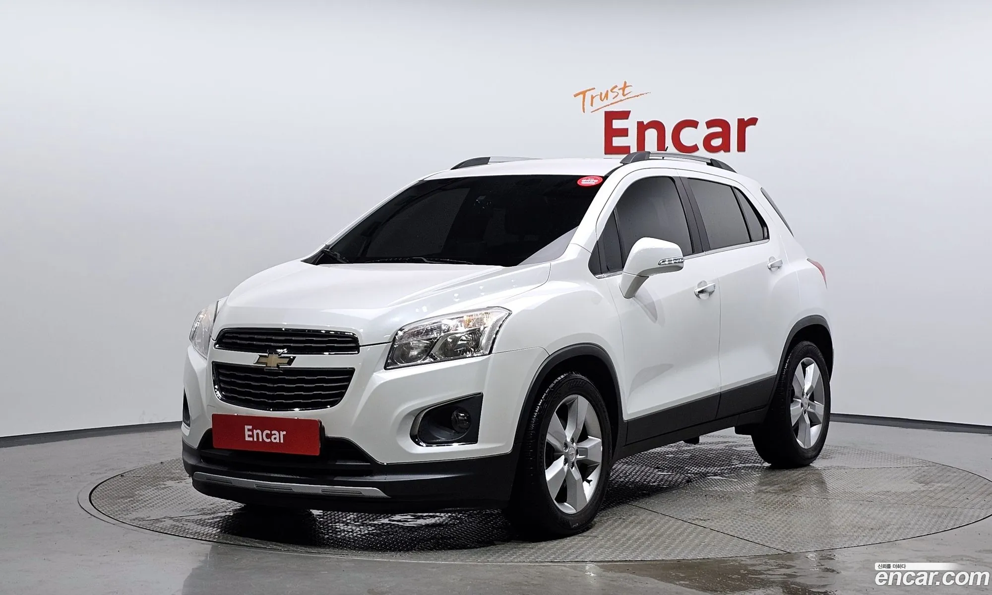 Chevrolet Trax I 14 Ltz 2014 - фотография 17576311