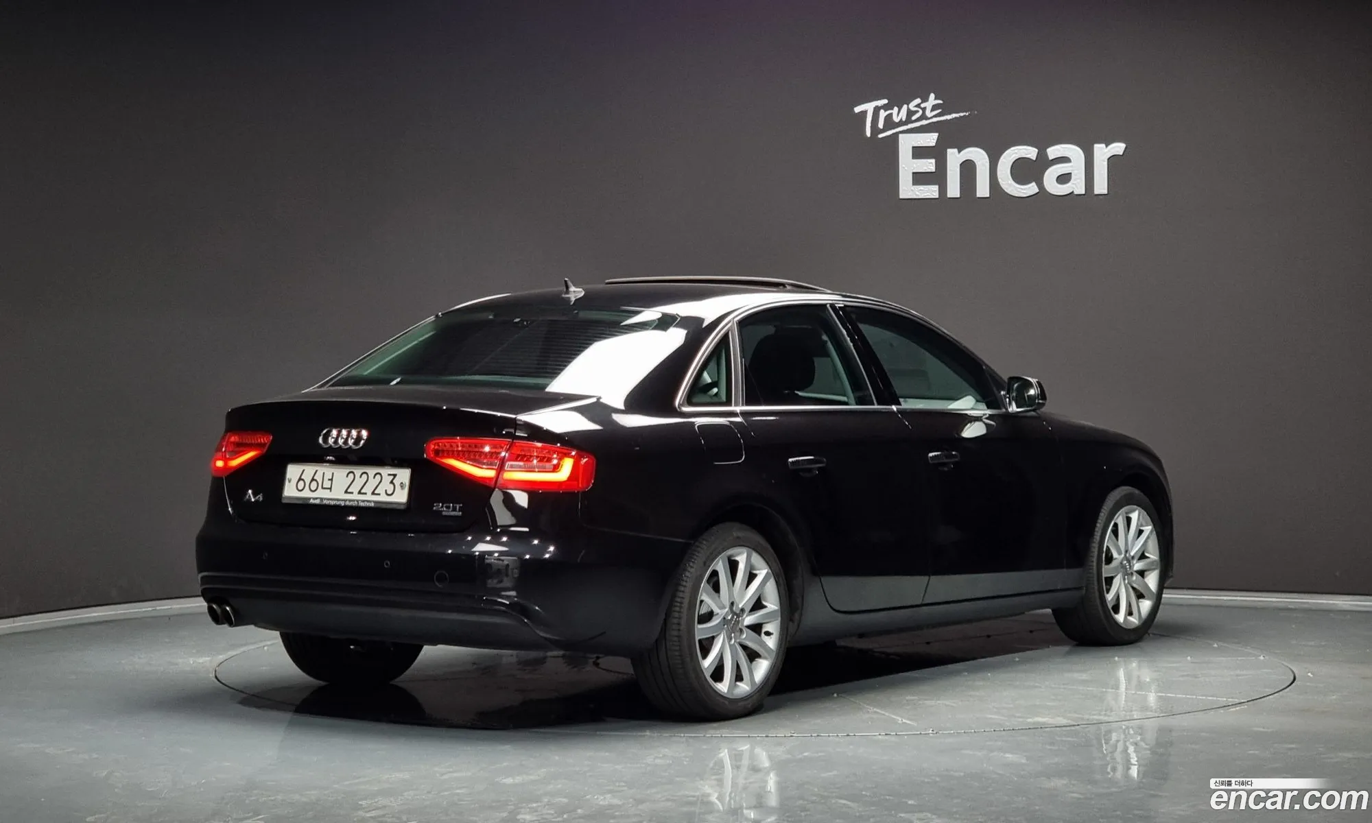 Audi A4 Iv B8 20 Tfsi Quattro Dynamic 2014 - фотография 4625540