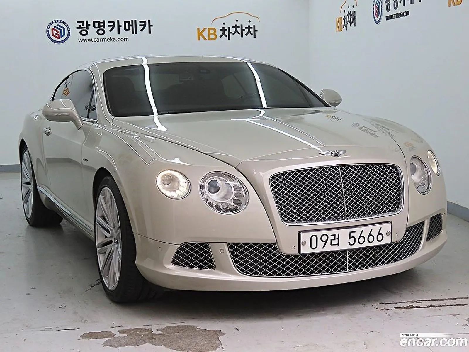 Bentley Continental 60 Gt Speed 2013 - фотография 14539663
