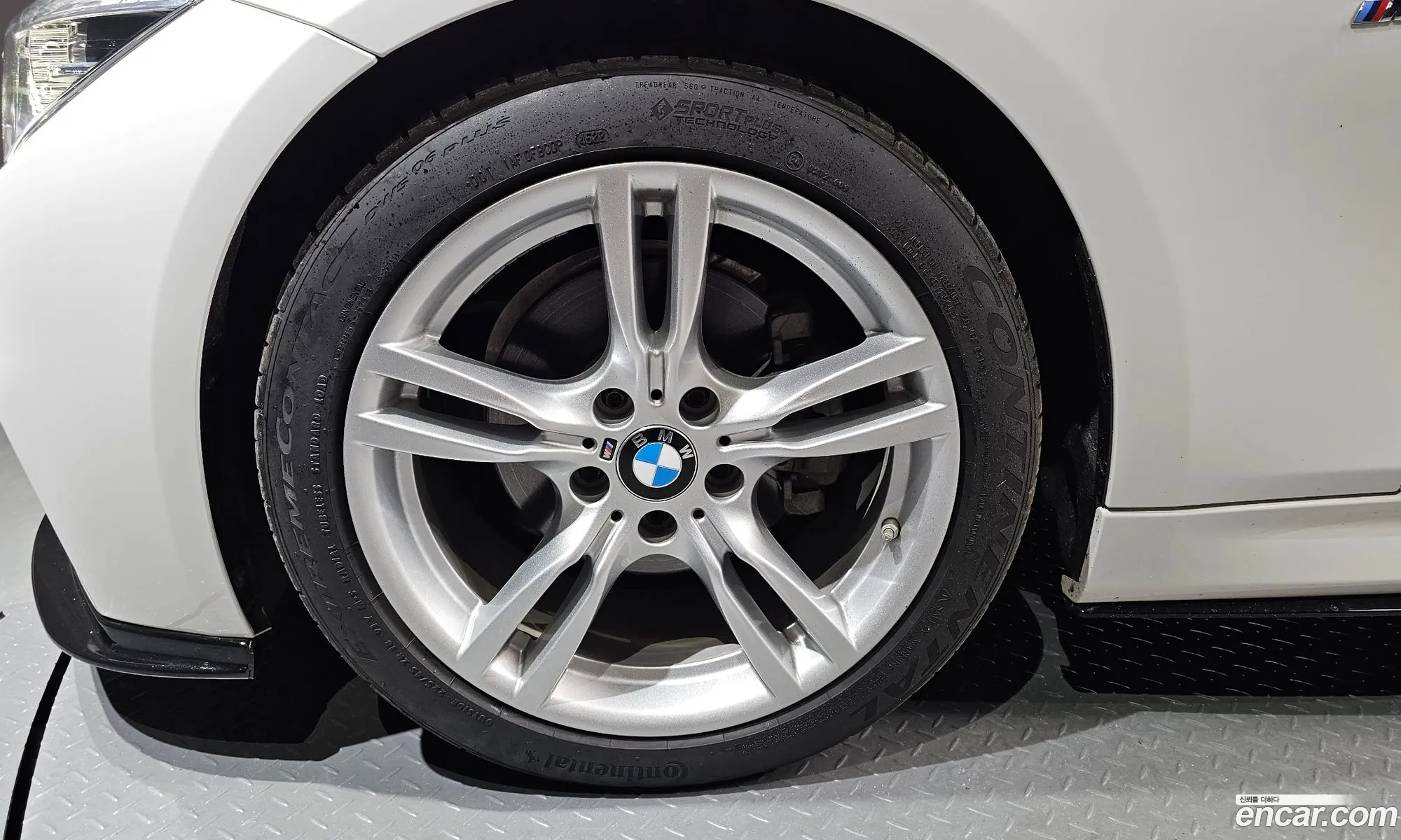 BMW 3Er 330I M Sports Shadow 2018 - фотография 19837212
