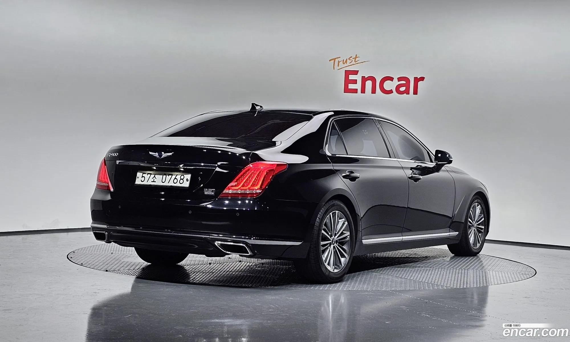 Genesis G90 I 33 T-Gdi Awd 2016 - фотография 1196046
