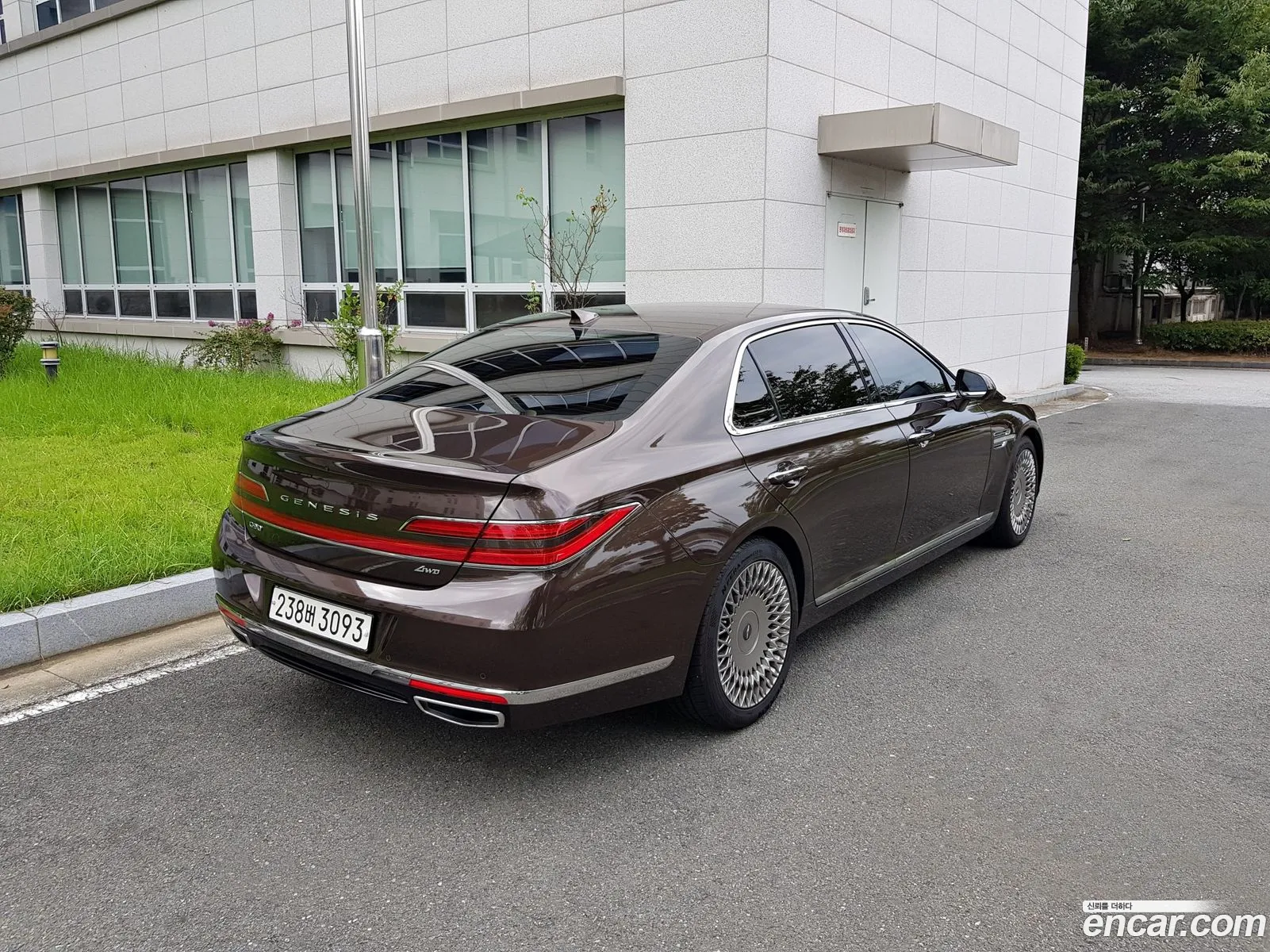 Genesis G90 I 33T Awd 2021 - фотография 1161945