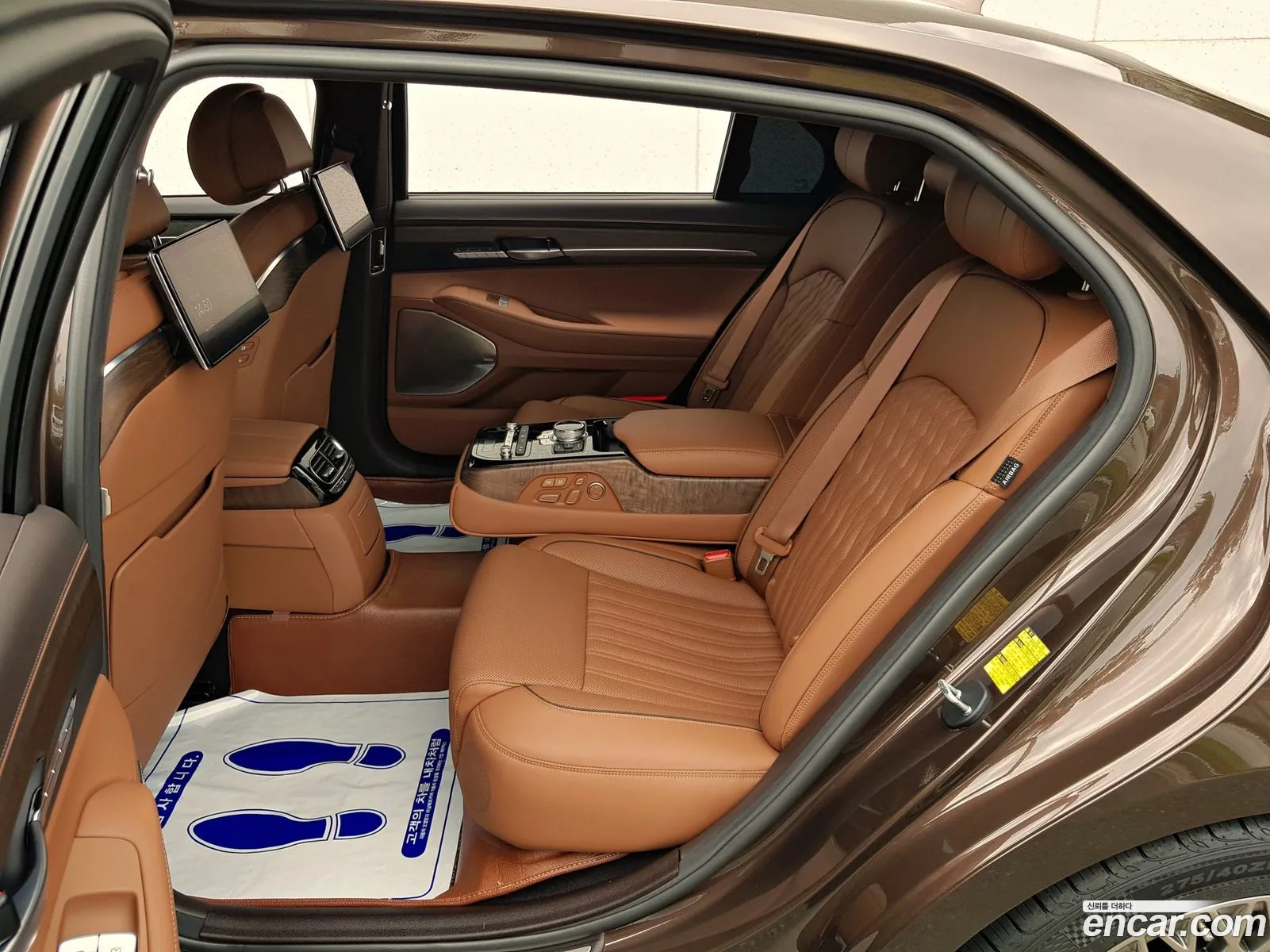 Genesis G90 I 33T Awd 2021 - фотография 1161946