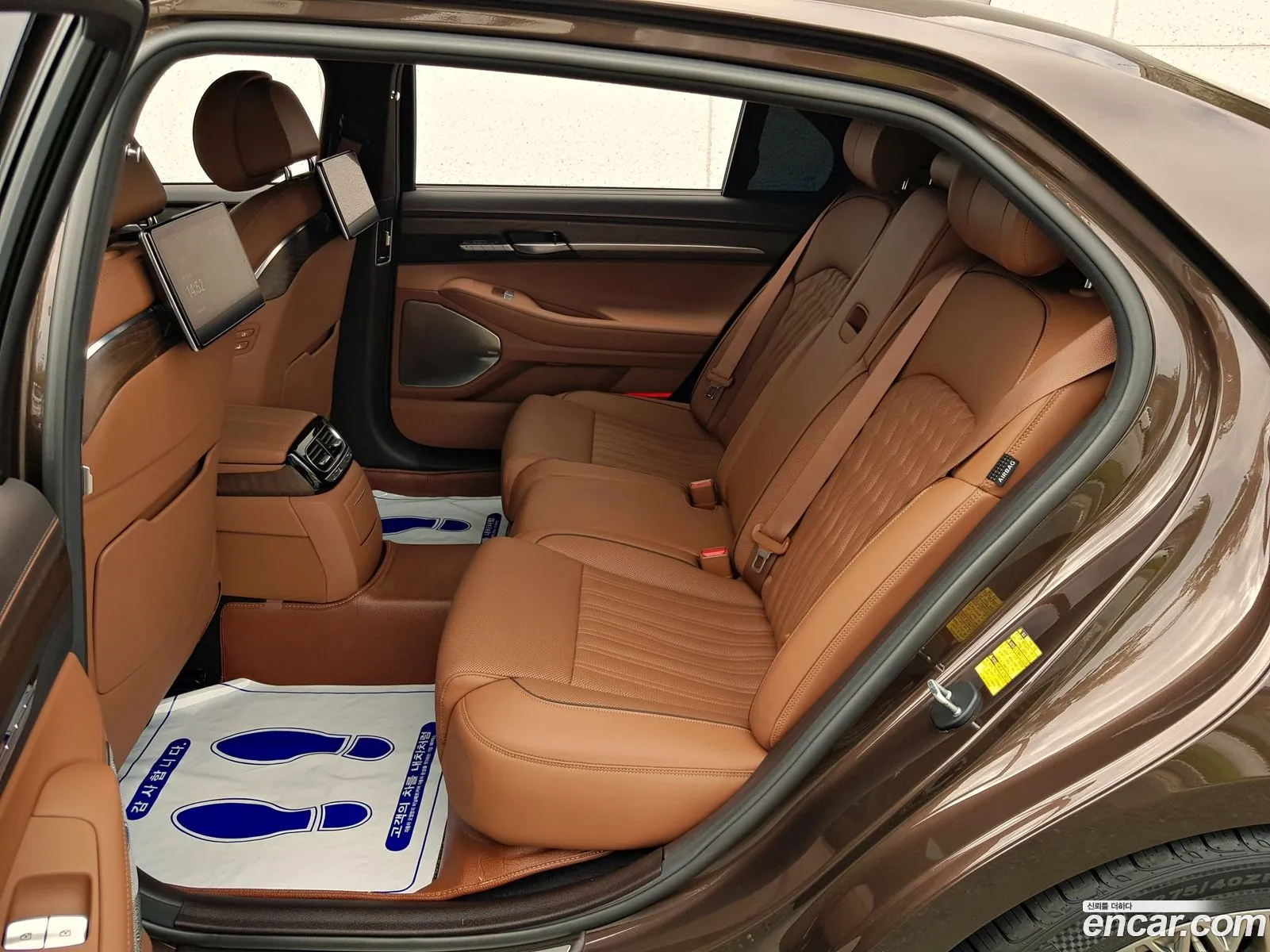 Genesis G90 I 33T Awd 2021 - фотография 1161947
