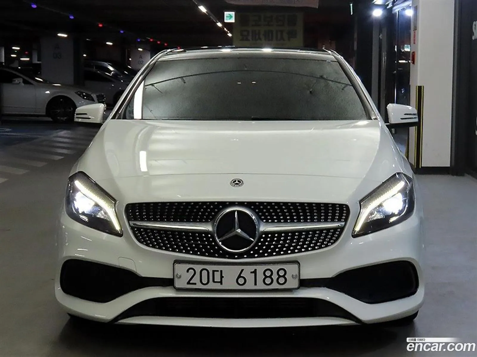 Mercedes-Benz A-Klasse A200 Amg Line 2018 - фотография 16414306