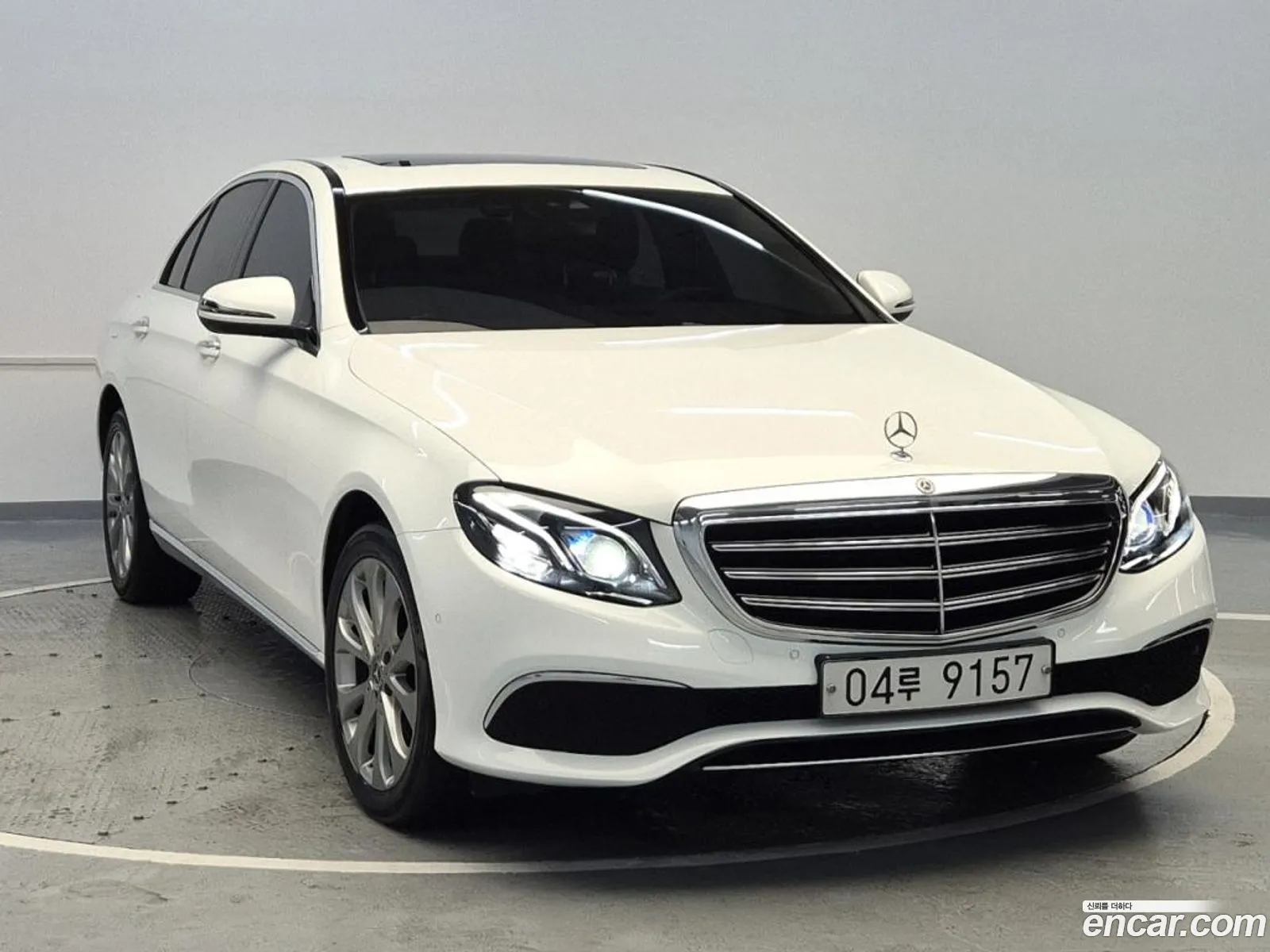 Mercedes-Benz E-Klasse V W213 S213 C238 E220D 4Matic Exclusive 2019 - фотография 16414320
