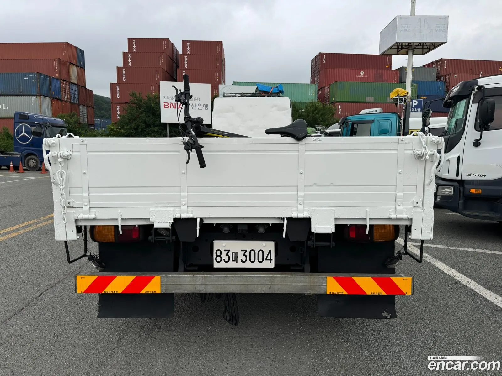 Nobus Medium Truck Cargo Cargo Truck 65 Ton Royal - фотография 3514026