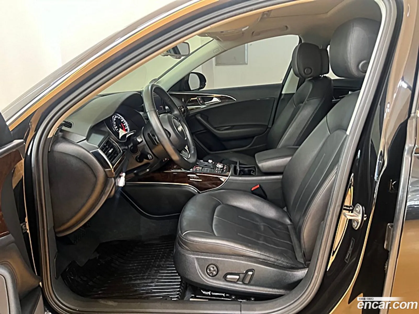 Audi A6 Iv C7 20 Tdi Dynamic 2013 - фотография 12617769